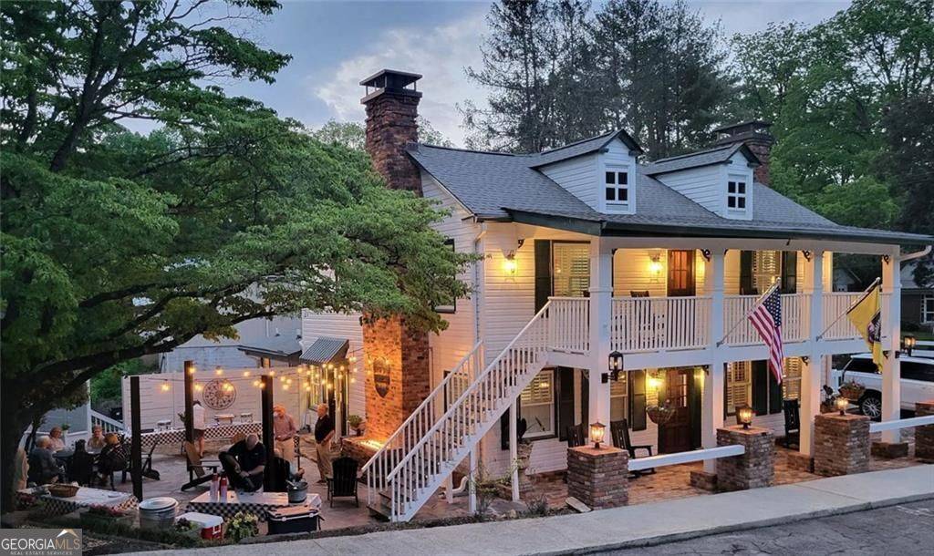 Dahlonega, GA 30533,168 W West Main Street ST
