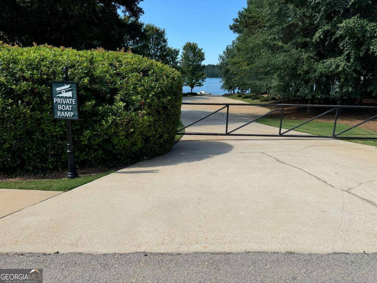 White Plains, GA 30678,1191 Emerald Shores DR