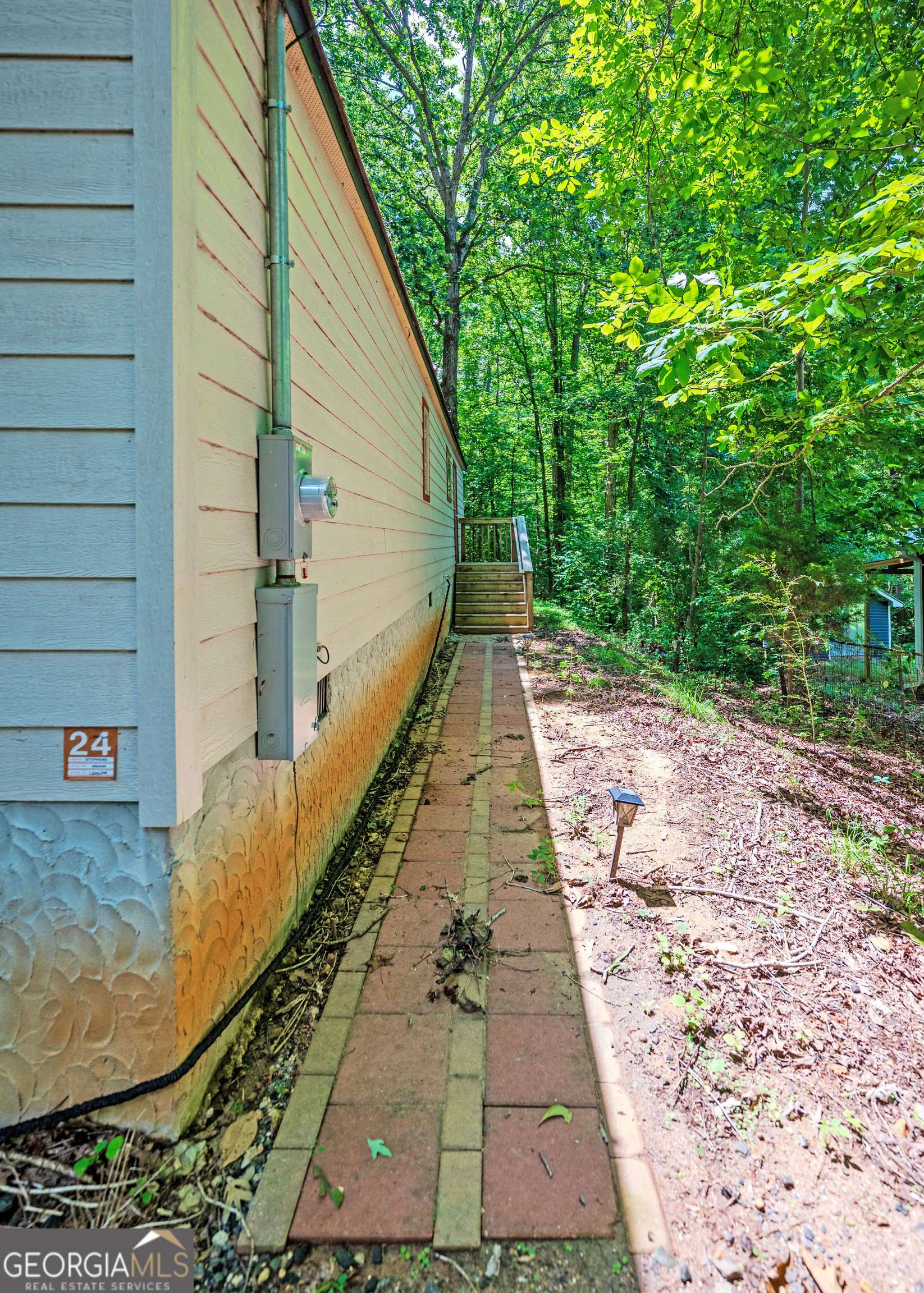 Martin, GA 30557,335 Lake Harbor TRL
