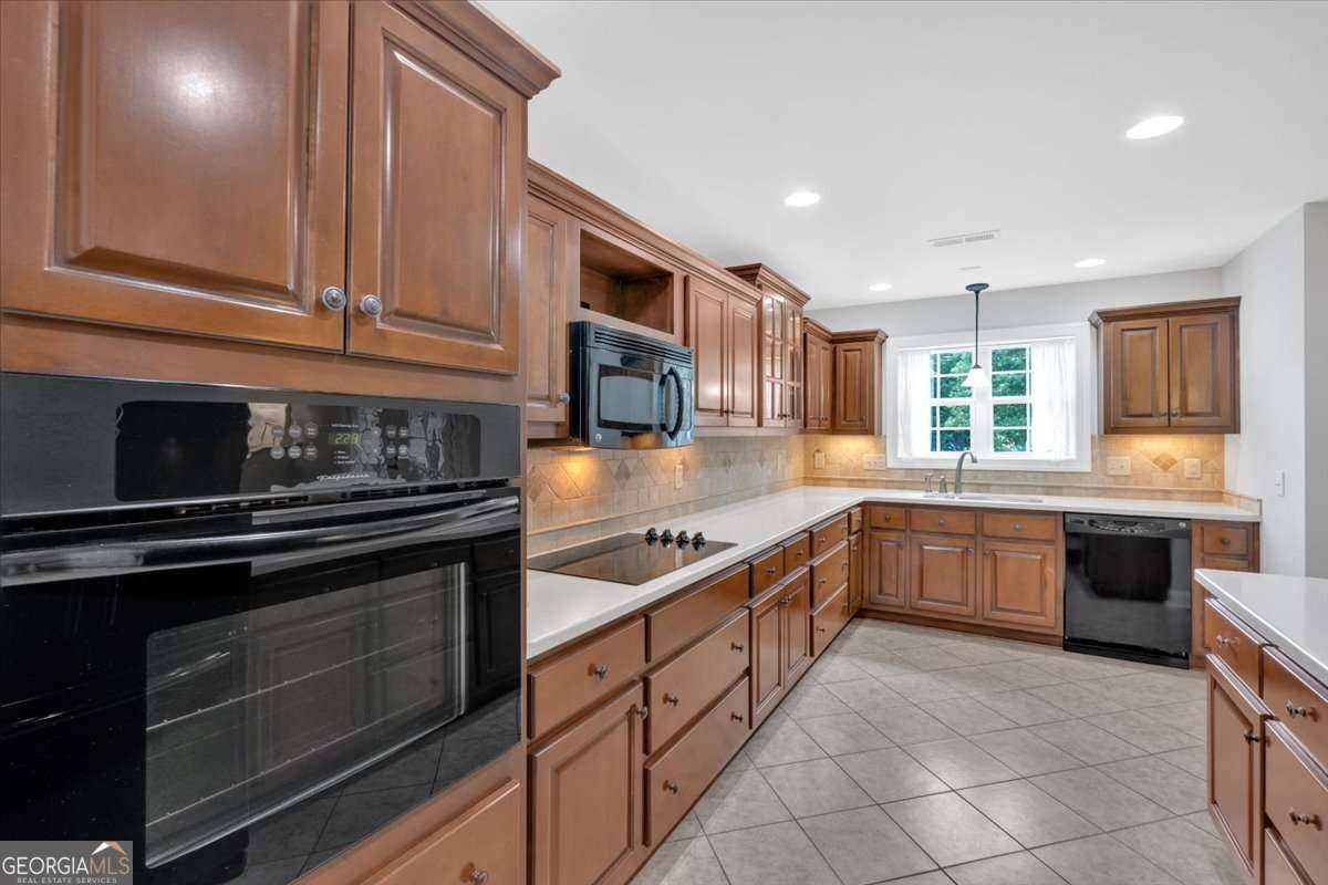 Rome, GA 30165,6 Majestic Oaks WAY NE