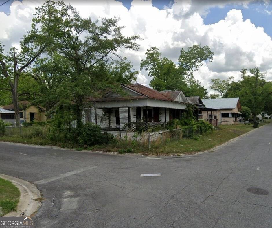 Waycross, GA 31501,914 Pittman ST