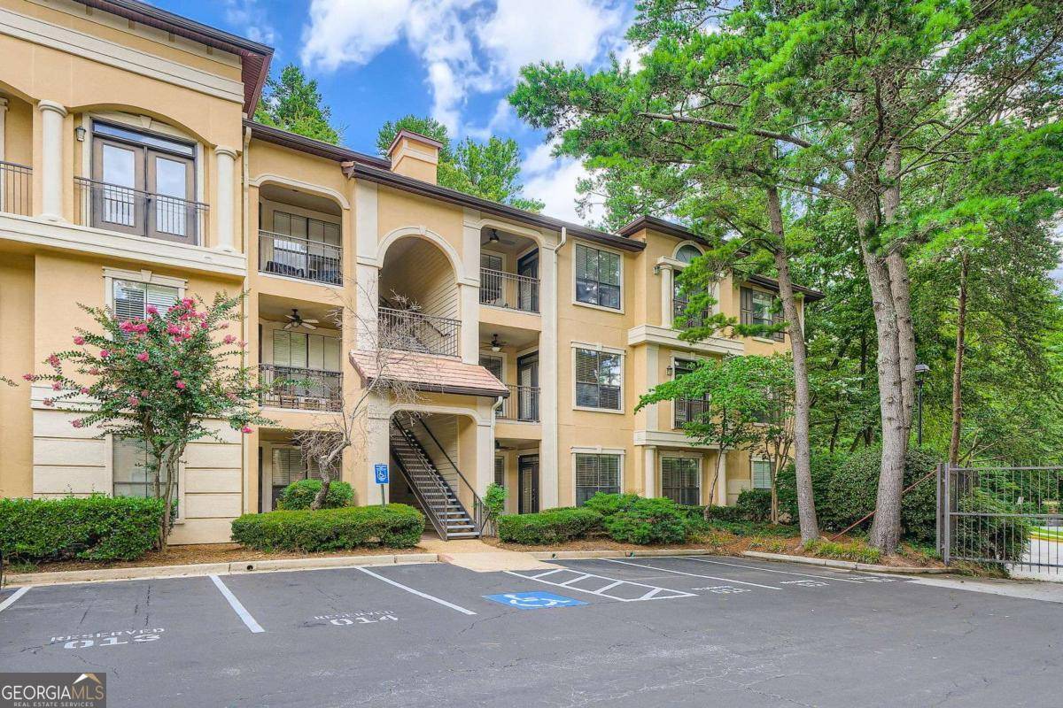 Brookhaven, GA 30319,3777 Peachtree RD NE #438
