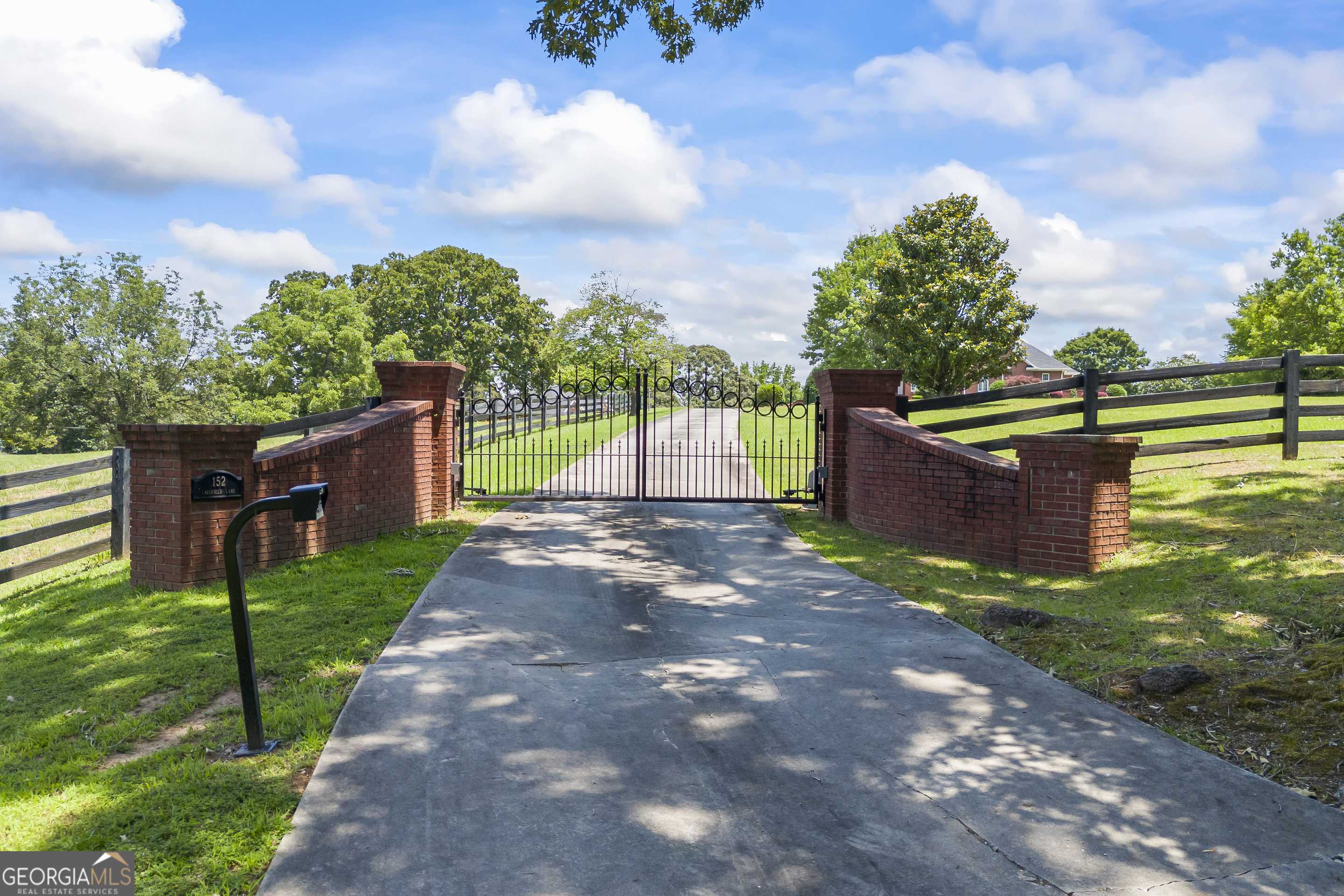 Lavonia, GA 30553,152 Lace Field LN