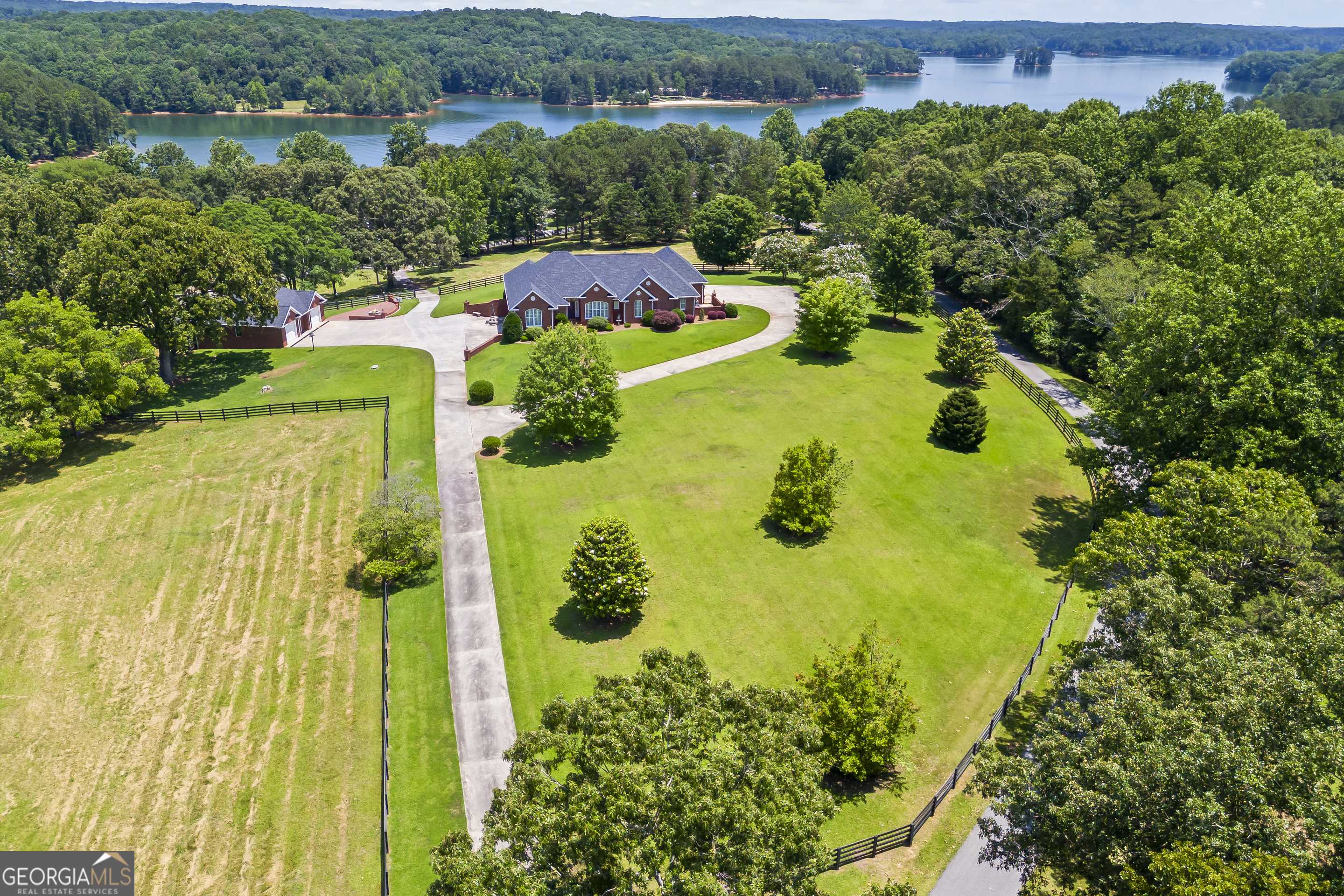 Lavonia, GA 30553,152 Lace Field LN