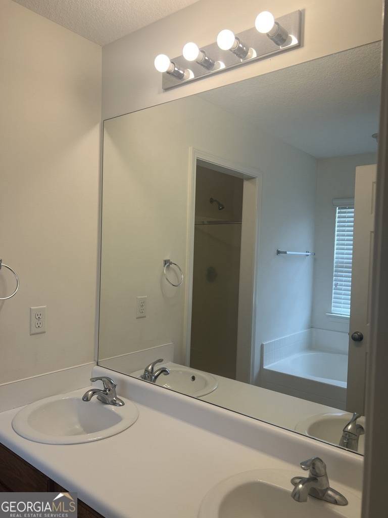 St. Marys, GA 31558,102 Ronalds CT