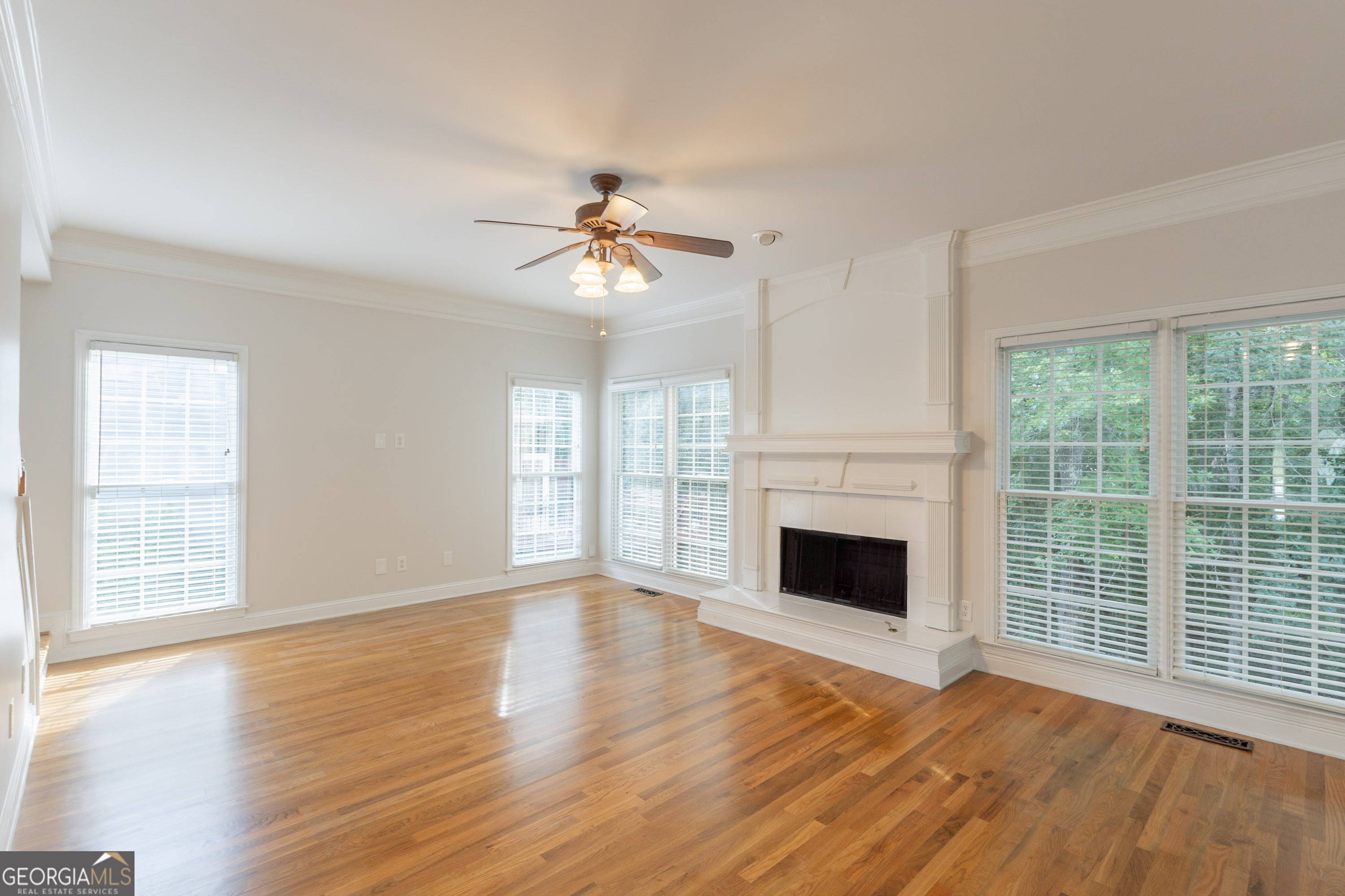 Lawrenceville, GA 30043,1172 Oakhurst TRL