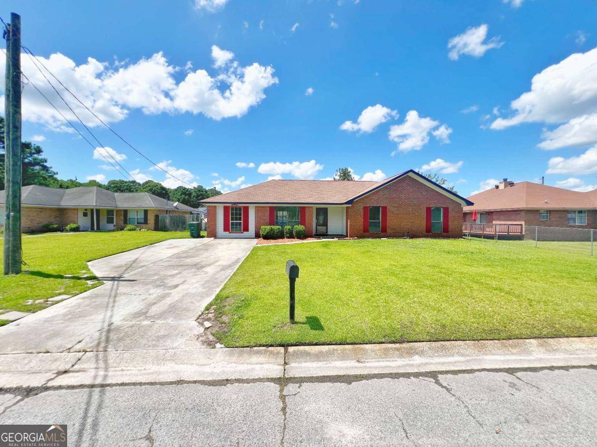 Hinesville, GA 31313,932 Highland DR