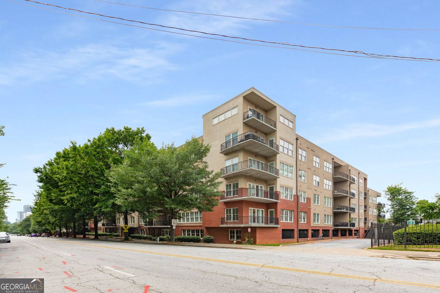 Atlanta, GA 30312,384 Ralph McGill BLVD NE #123