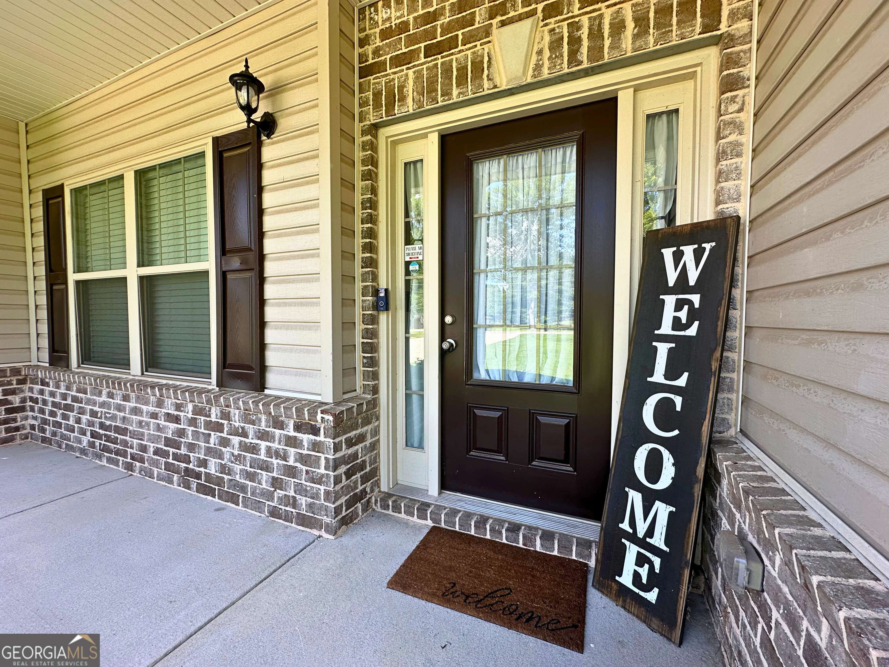 Byron, GA 31008,360 Walker RD