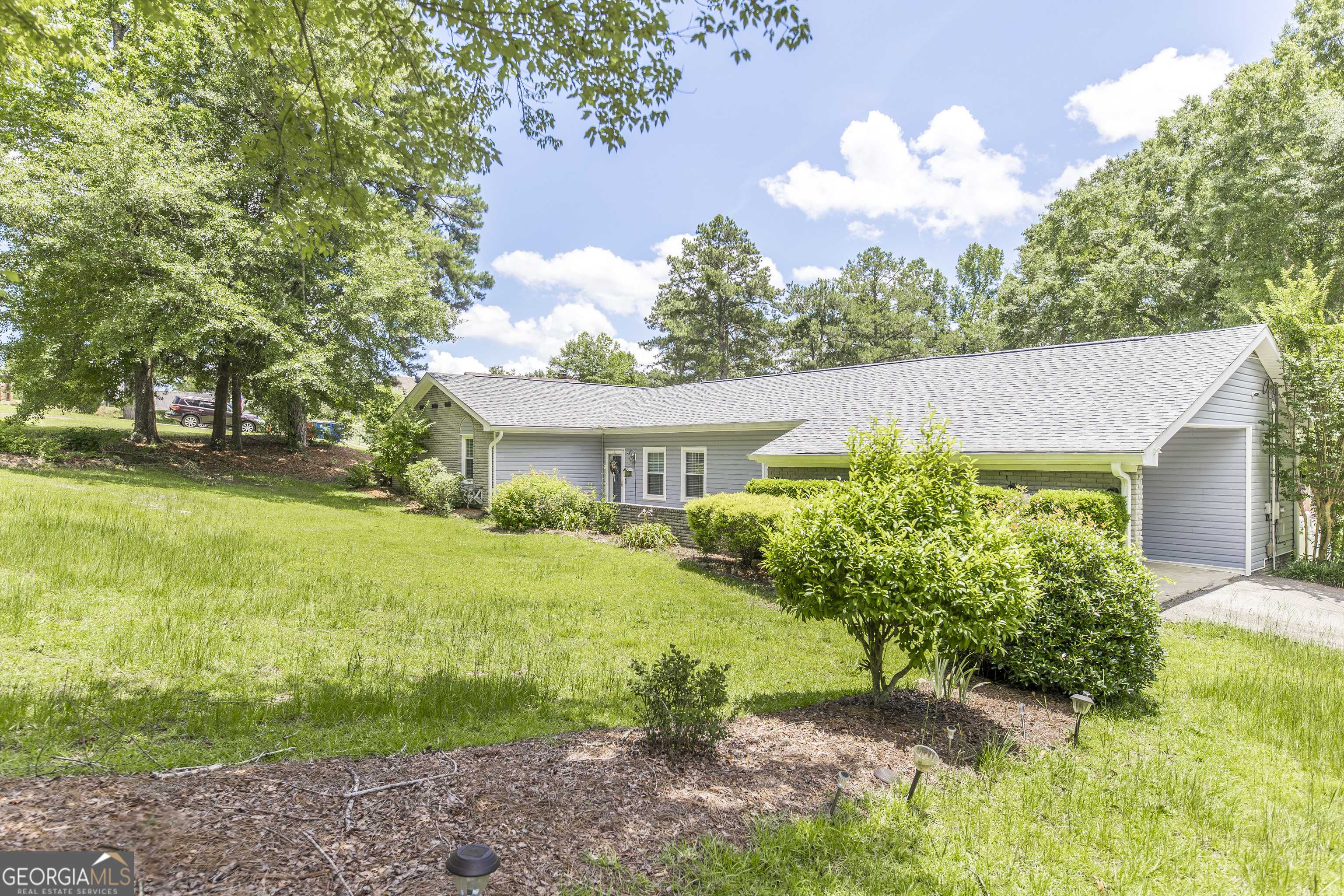 Macon, GA 31216,5828 Green Hill DR