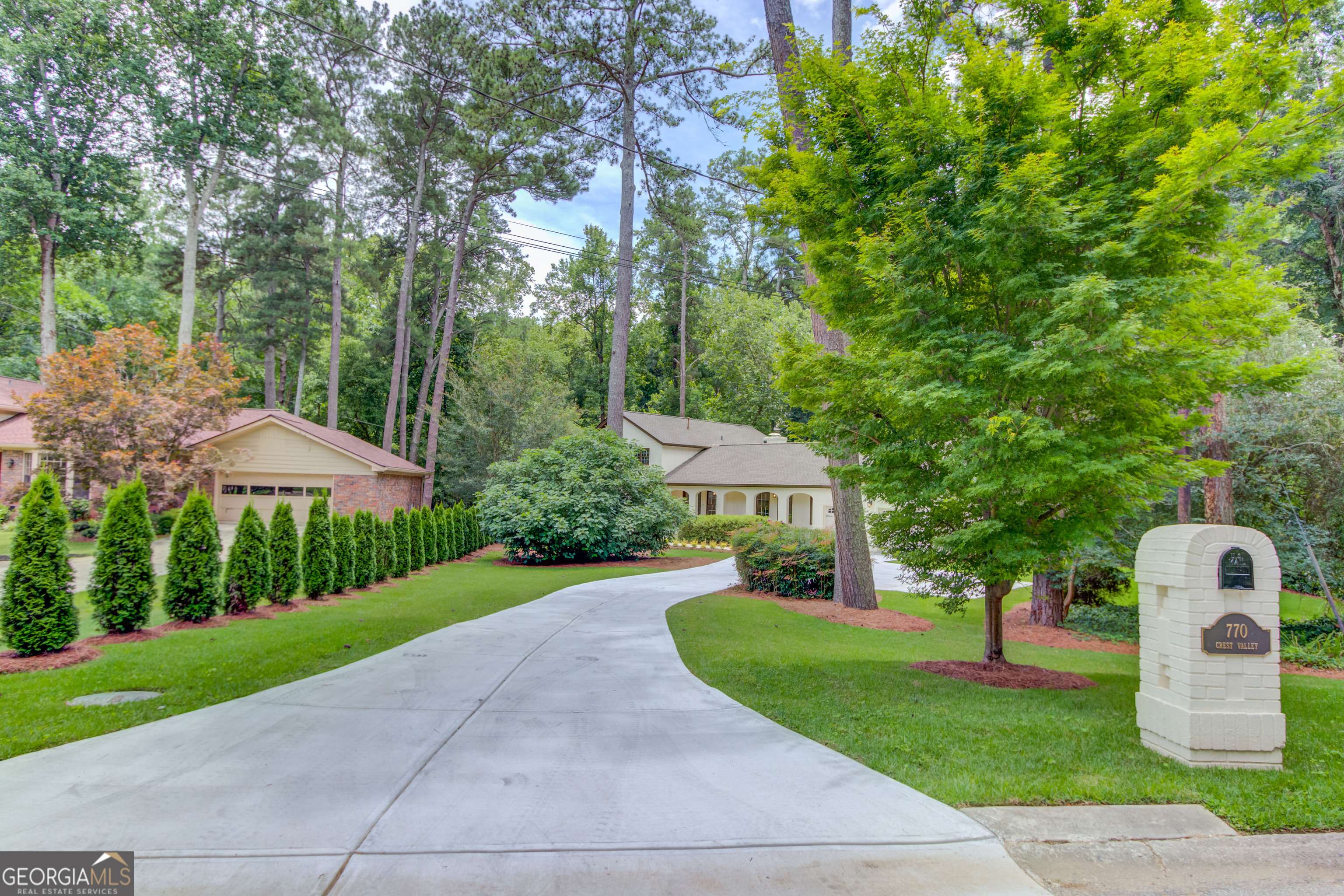 Sandy Springs, GA 30327,770 Crest Valley DR