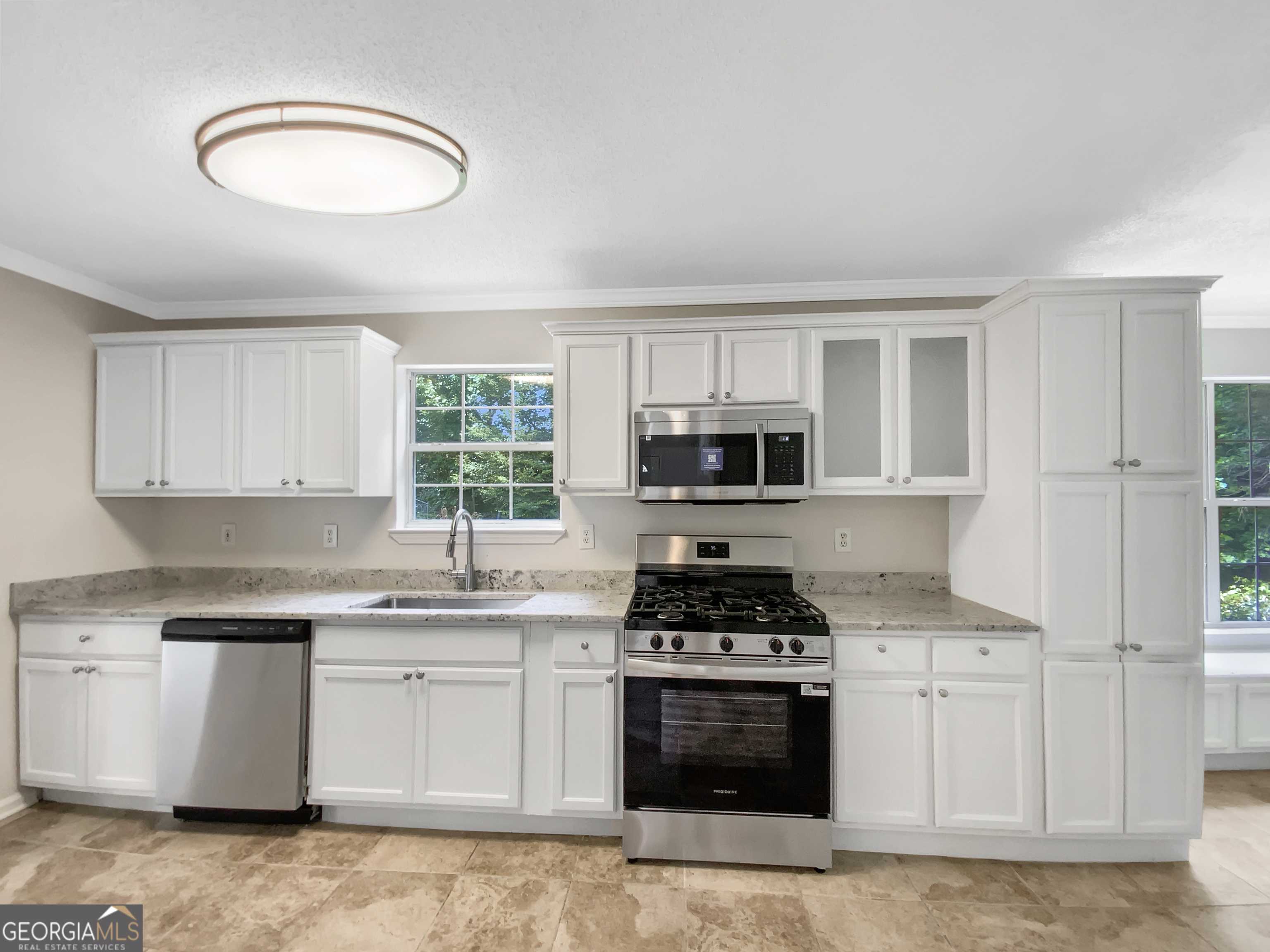 Ellenwood, GA 30294,5159 Round Table DR