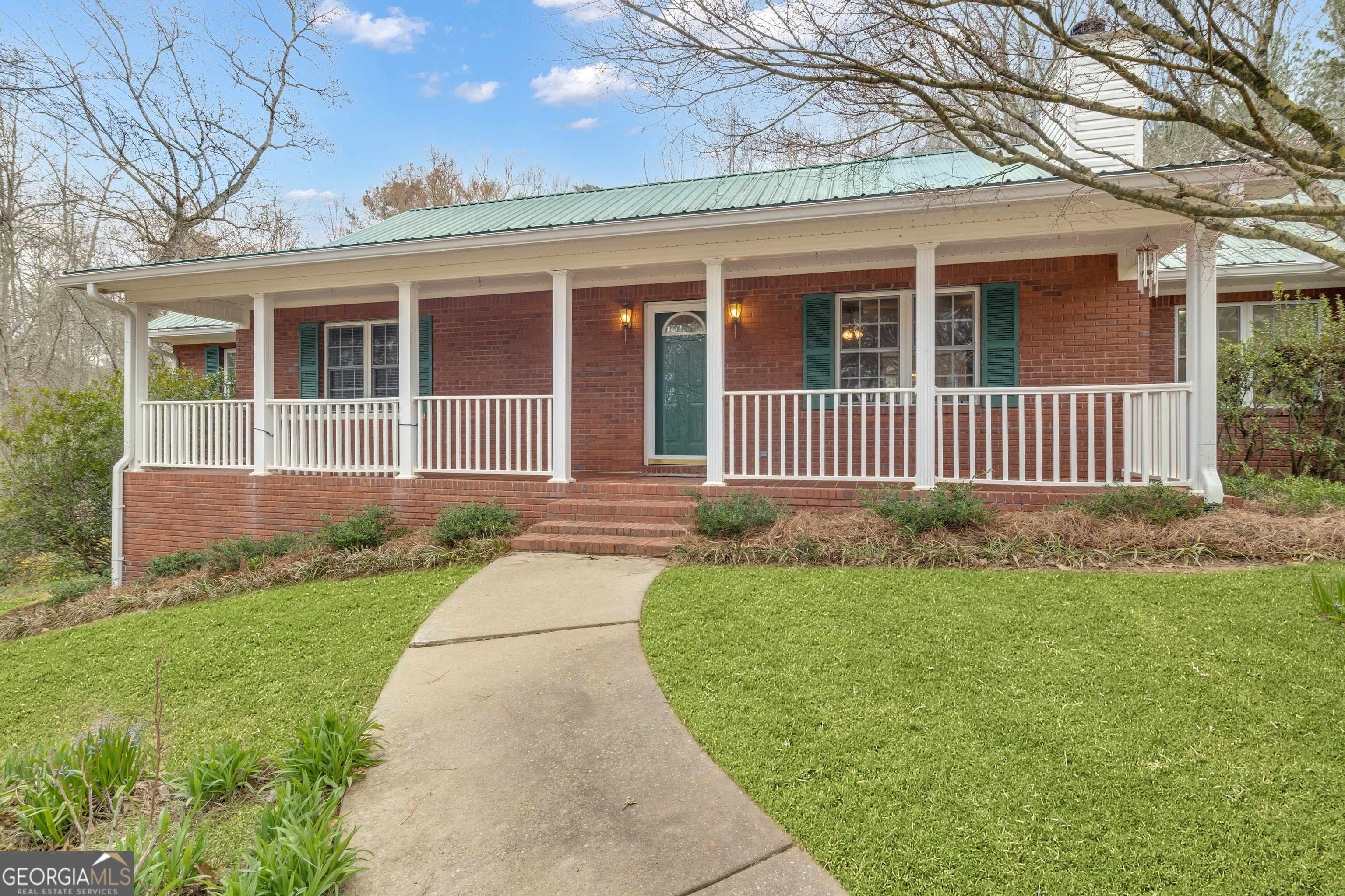 Moreland, GA 30259,81 Bowers Road Crossroad