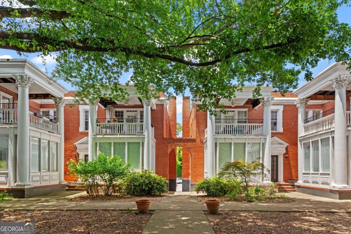 Atlanta, GA 30306,872 Briarcliff RD NE #B2