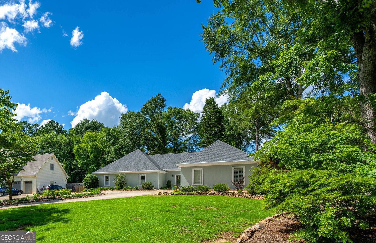 Alpharetta, GA 30009,4016 Dover AVE
