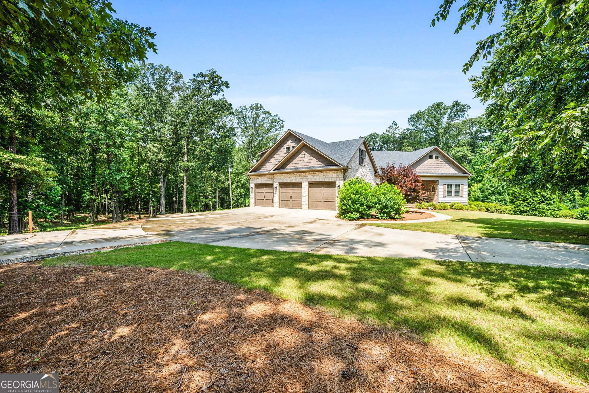 Dallas, GA 30157,150 Seals RD