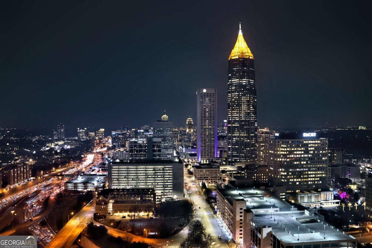 Atlanta, GA 30308,400 W Peachtree ST NW #3216