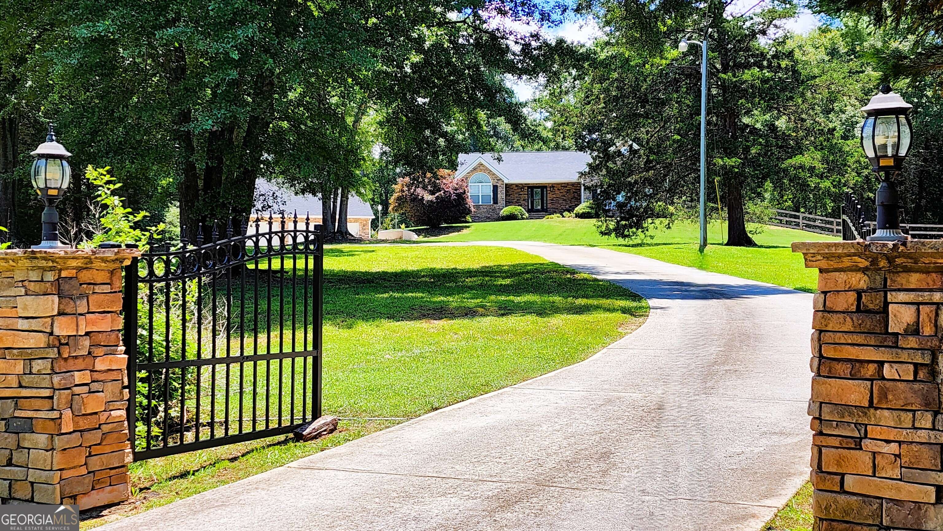 Loganville, GA 30052,5300 Haynes Creek DR