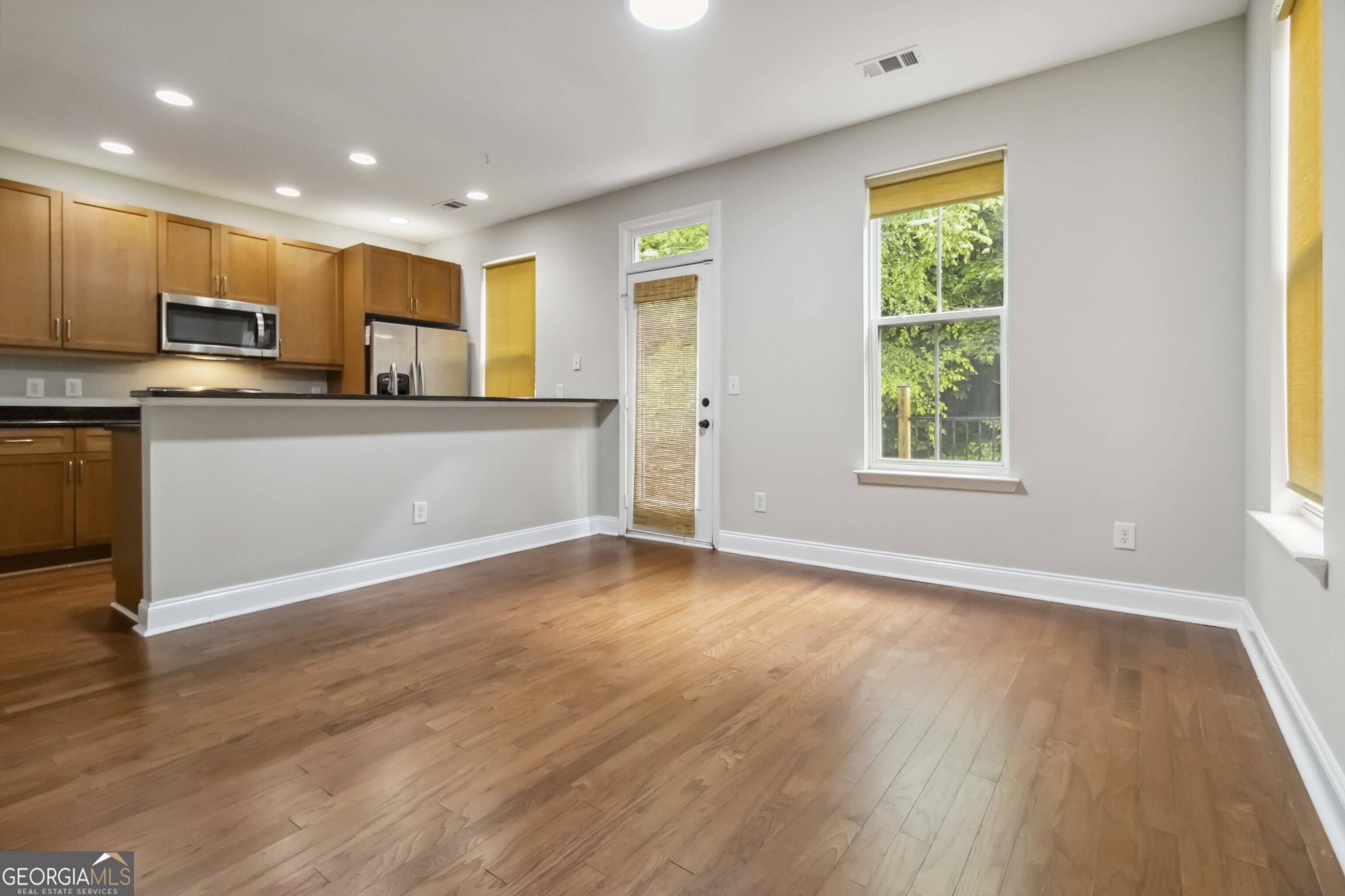 Norcross, GA 30093,5933 Brookside Oak CIR