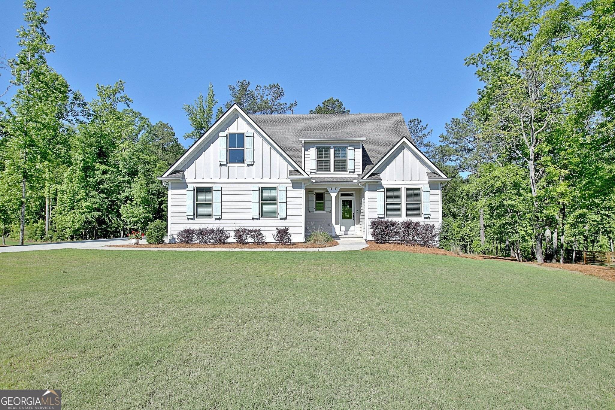 Senoia, GA 30276,192 Greyfairs AVE