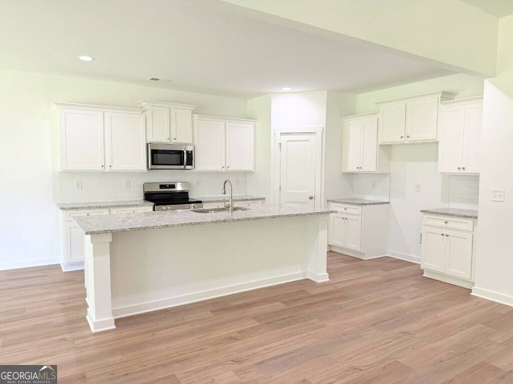 Winder, GA 30680,66 Westlyn WAY