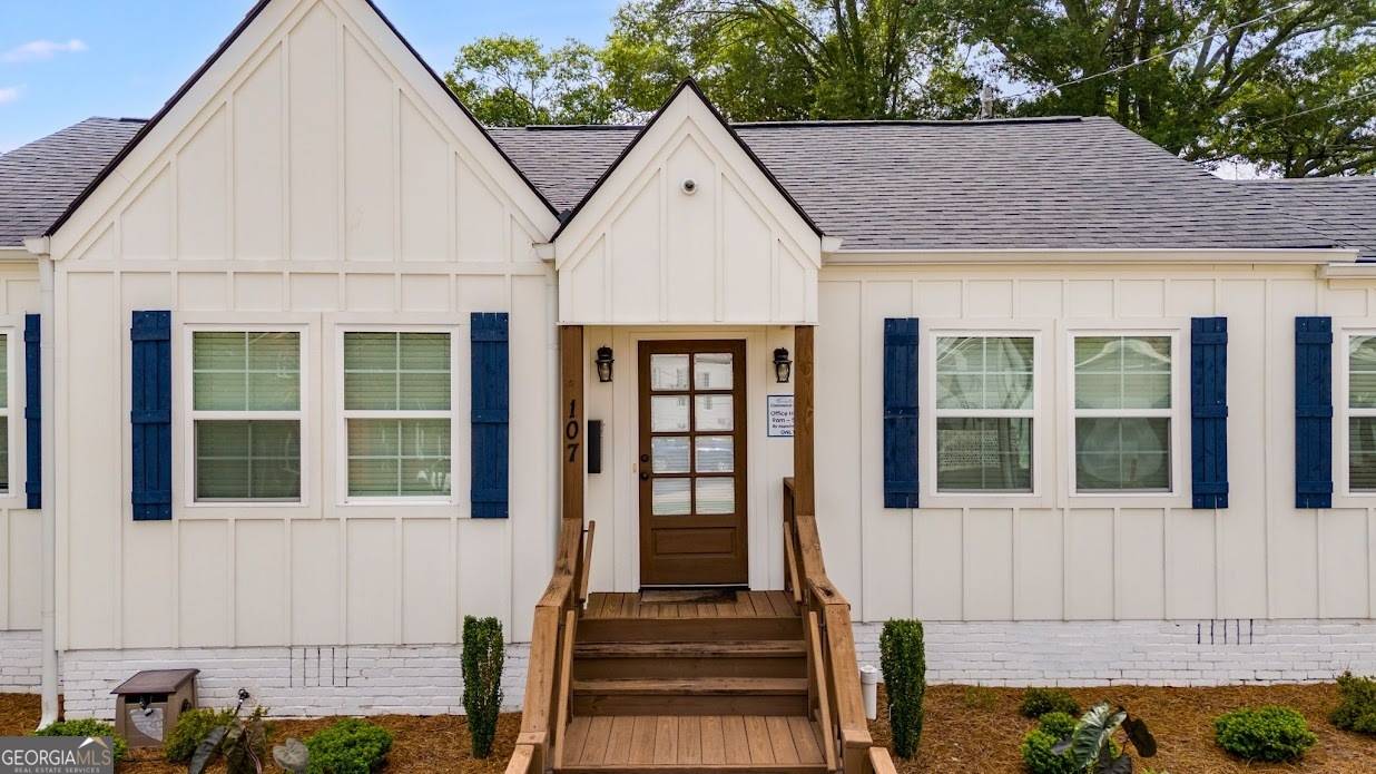 Carrollton, GA 30117,107 College ST