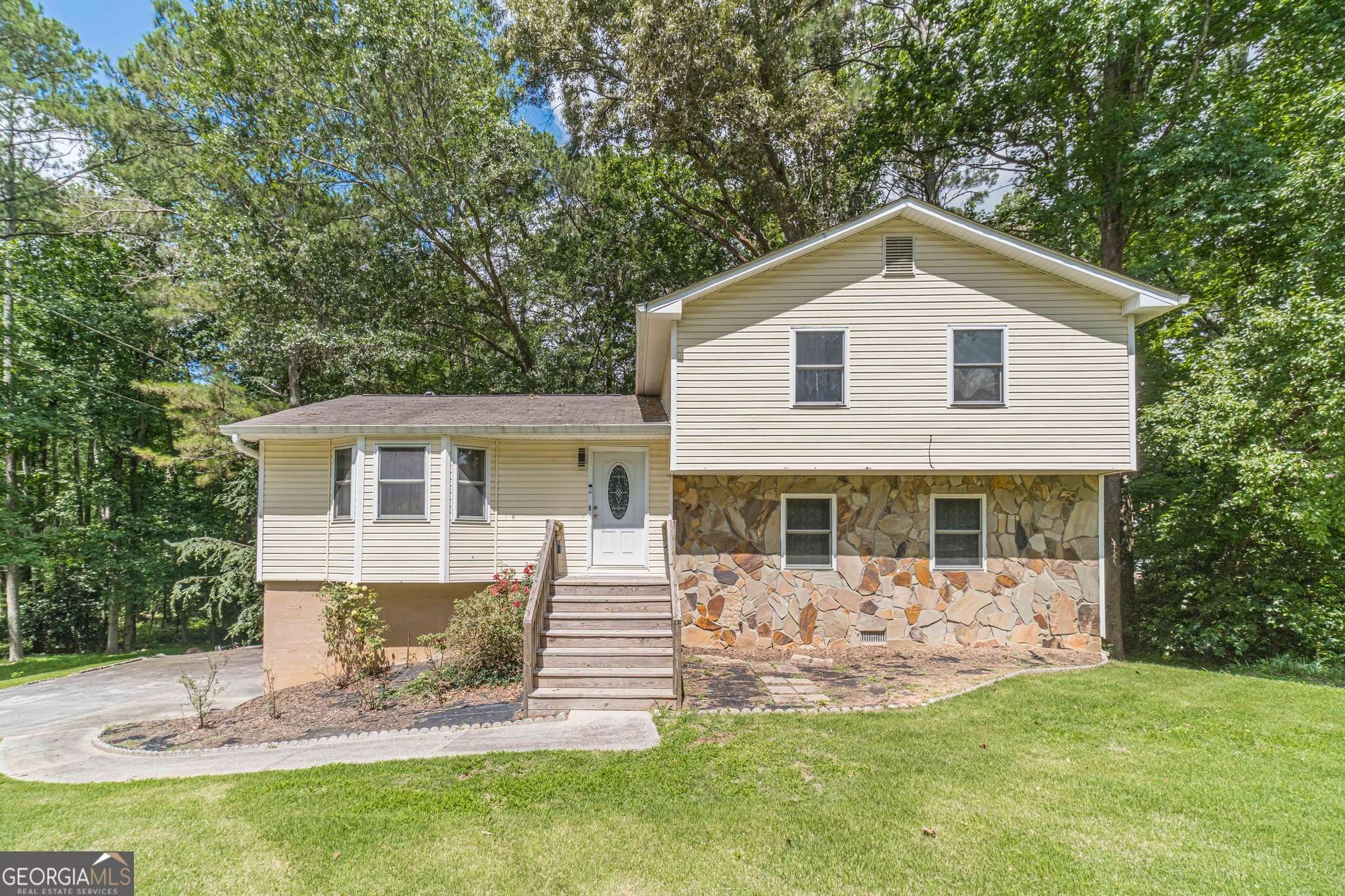 Snellville, GA 30039,2645 Holly Berry TRL