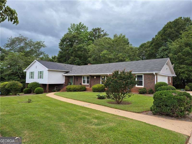 Athens, GA 30606,160 Edgewood DR