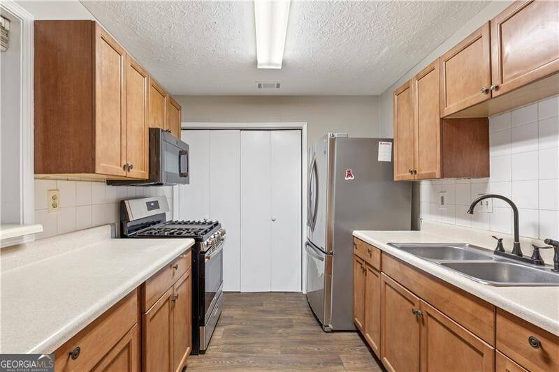 Clarkston, GA 30021,1362 Brockett PL