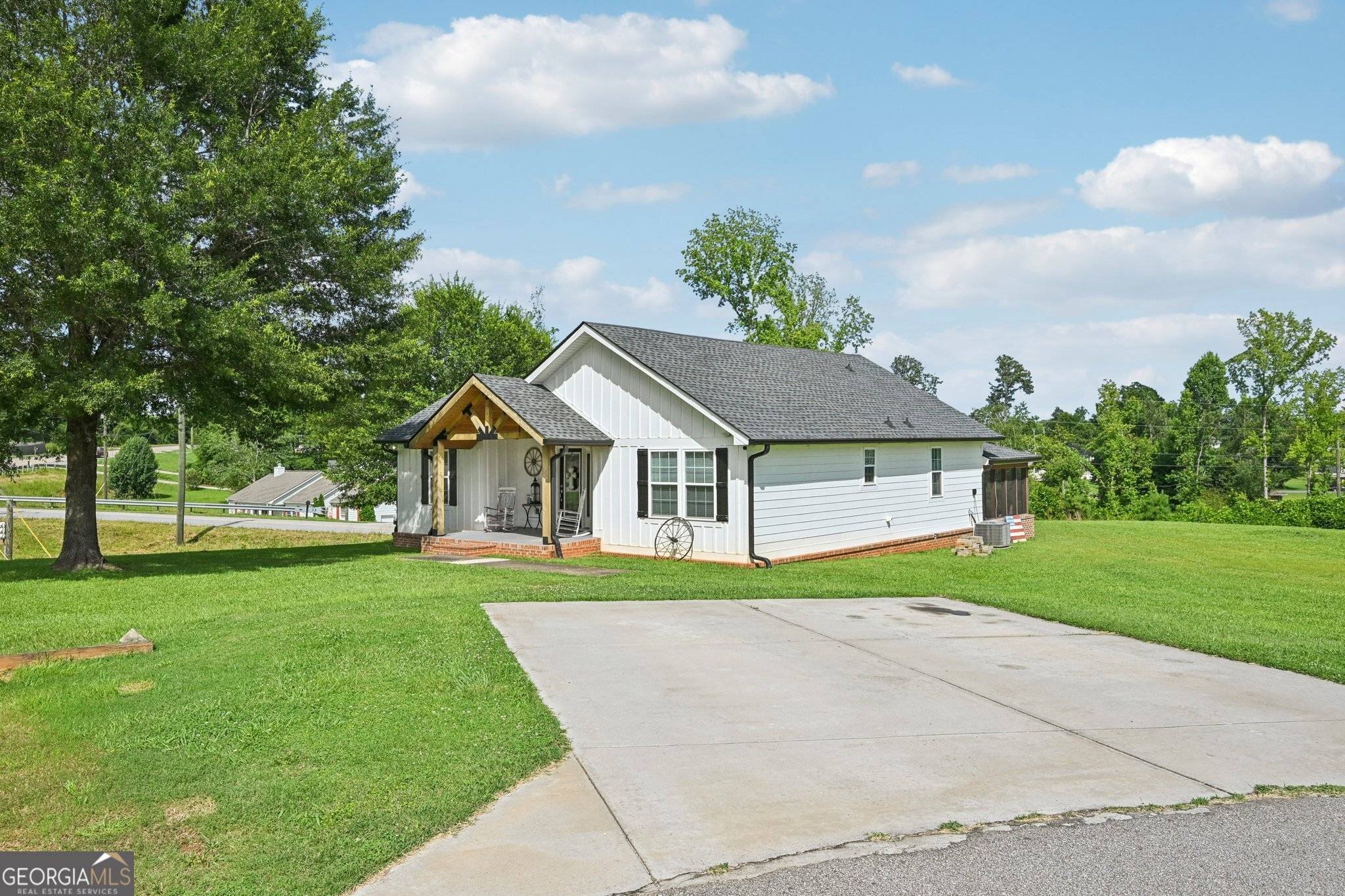 Newnan, GA 30263,75 Davis McLendon WAY