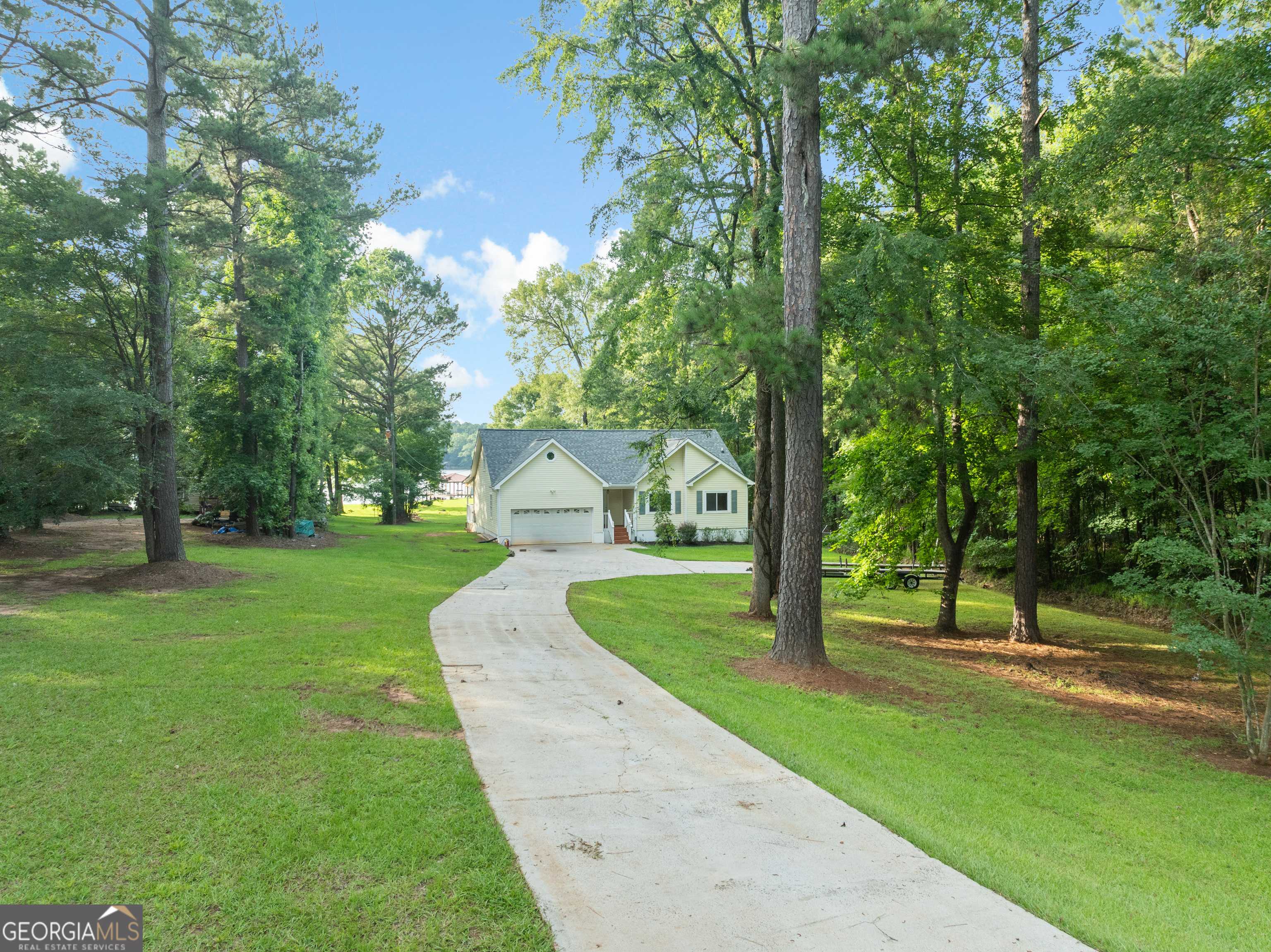 Sparta, GA 31087,901 Jamesway DR