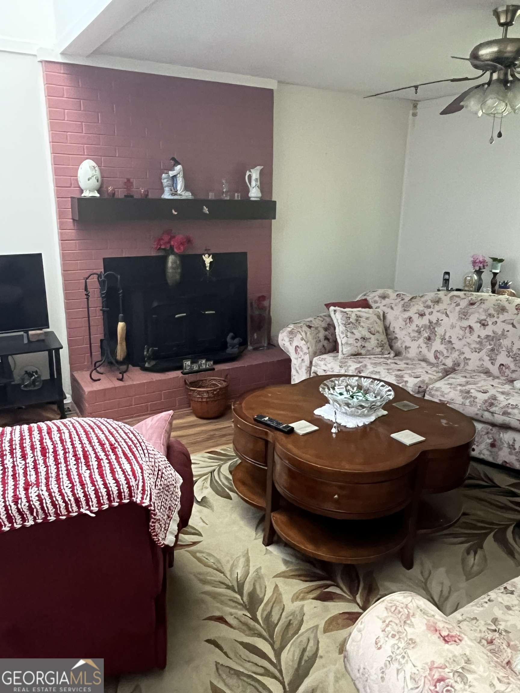 Douglas, GA 31535,17 Dime ST