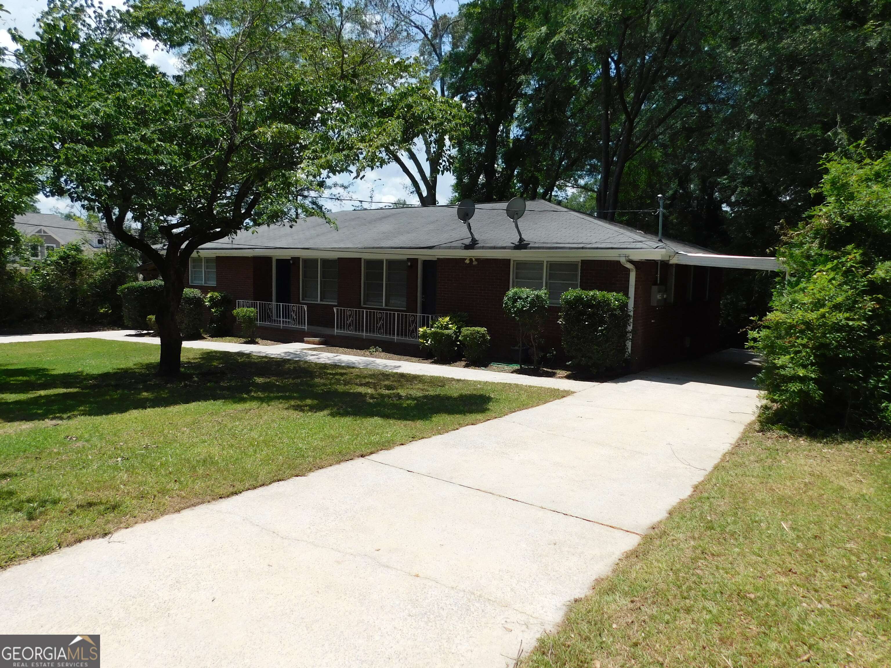Austell, GA 30106,5952 Medlock AVE
