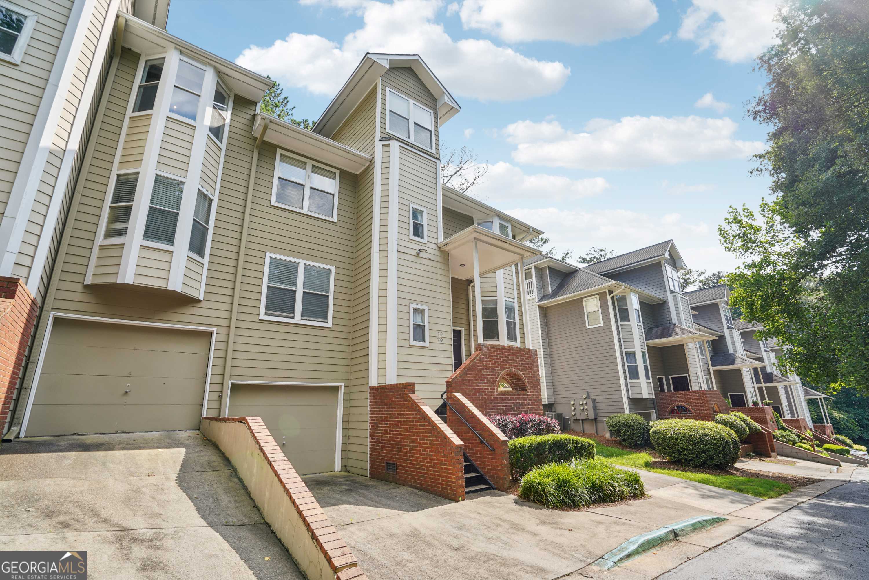 Marietta, GA 30067,709 Ivy Green LN
