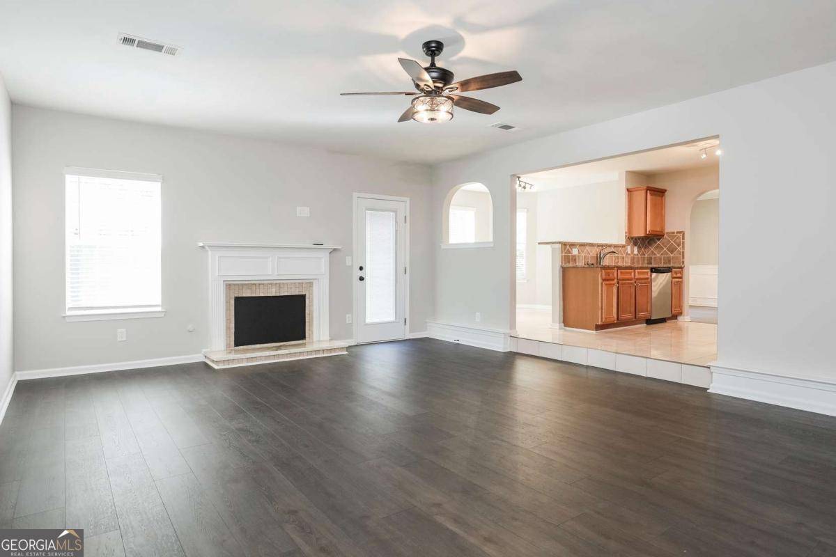 Fairburn, GA 30213,7677 Bowhead CT