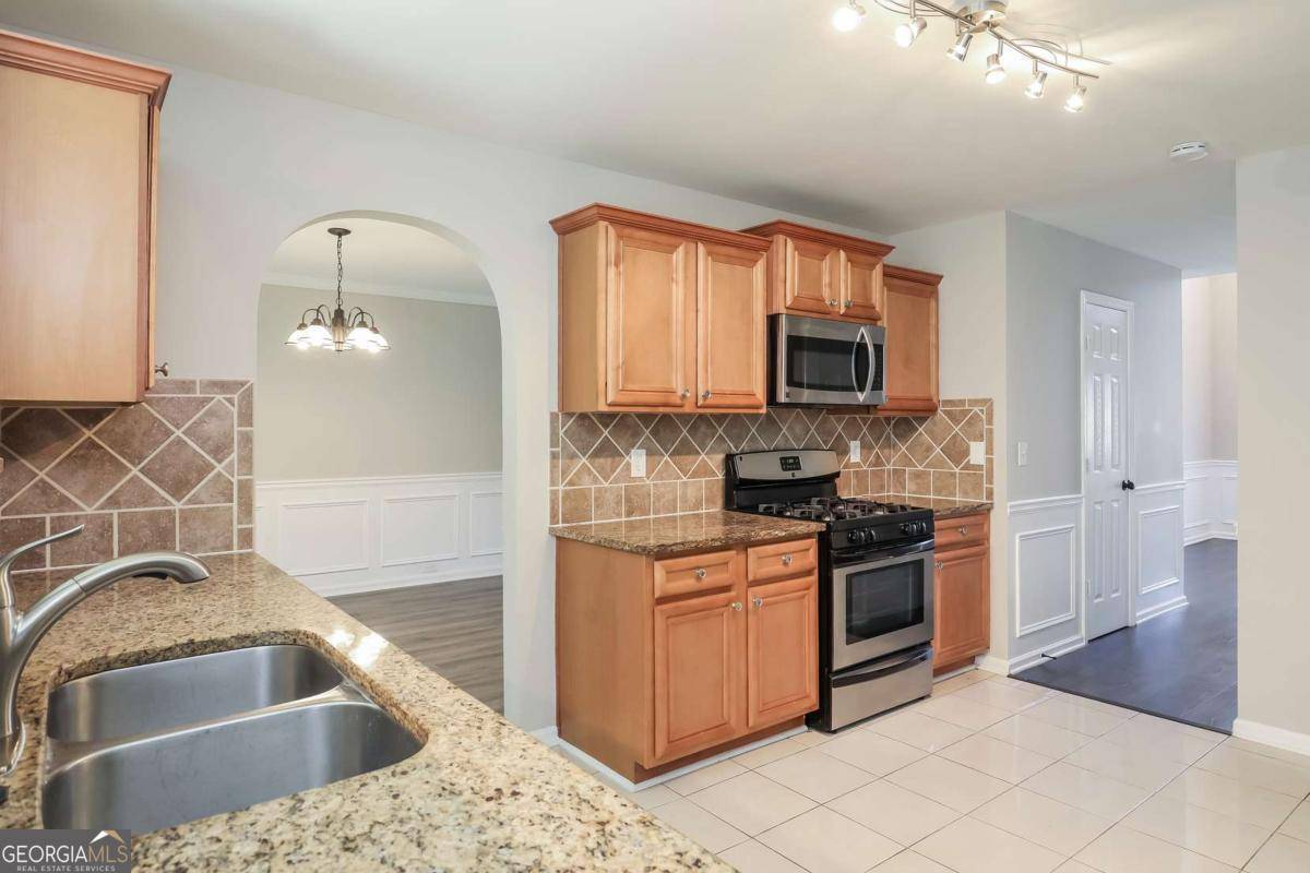 Fairburn, GA 30213,7677 Bowhead CT