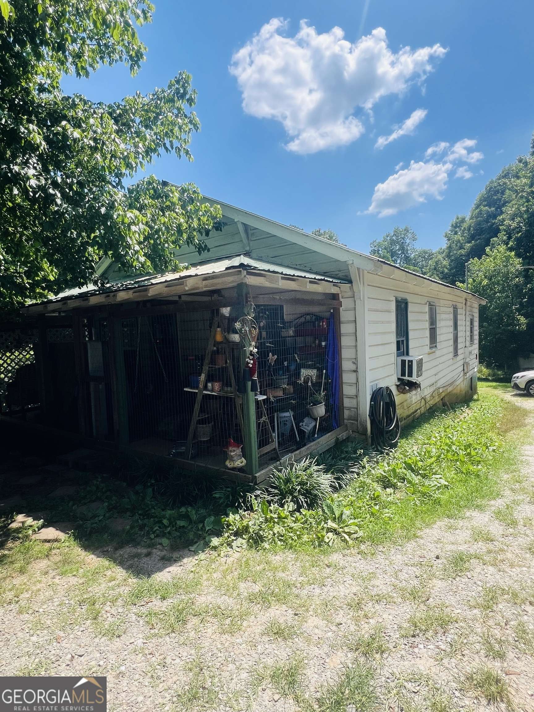 Blue Ridge, GA 30513,140 Old Copperhill RD