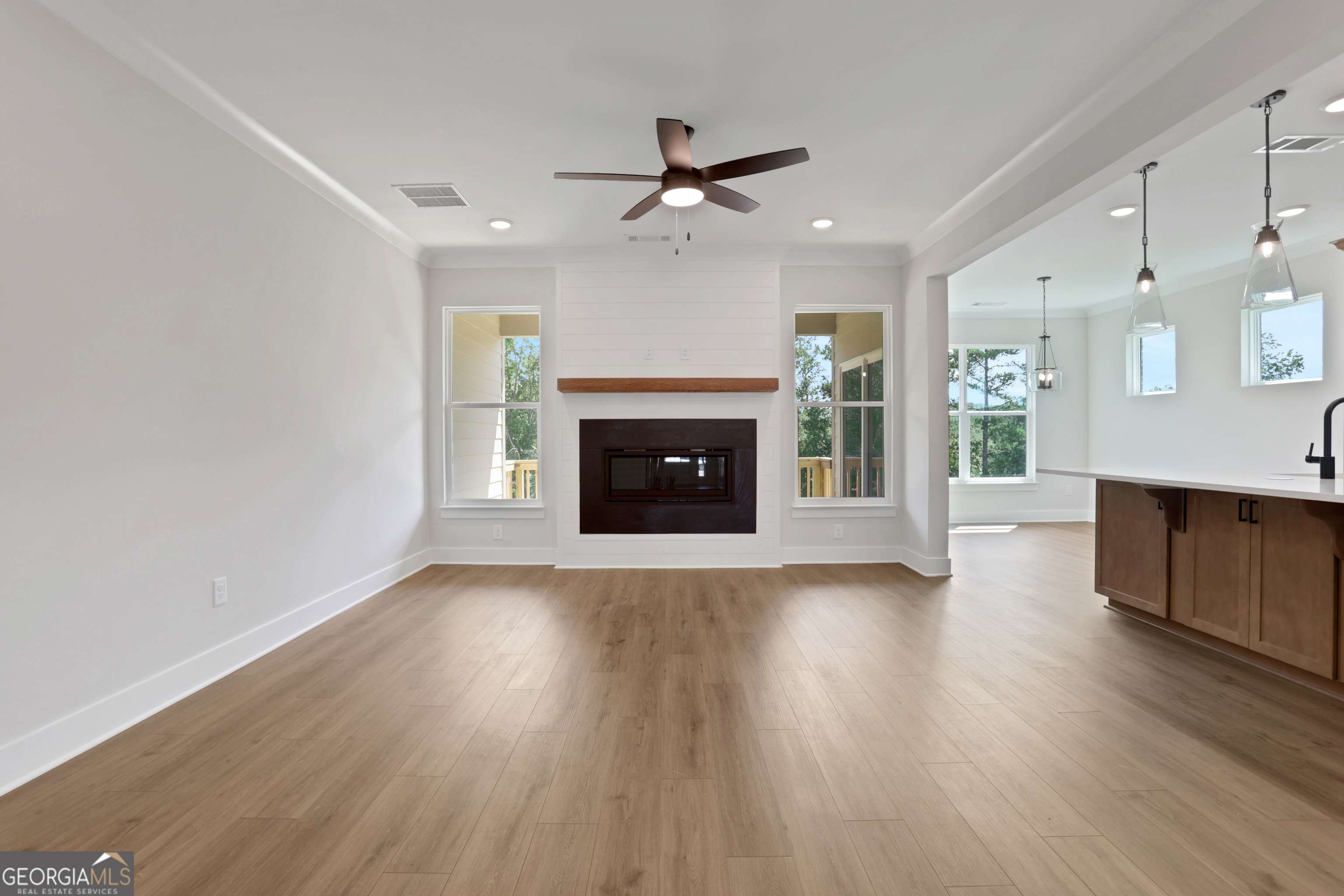 Flowery Branch, GA 30542,7053 Manchester DR