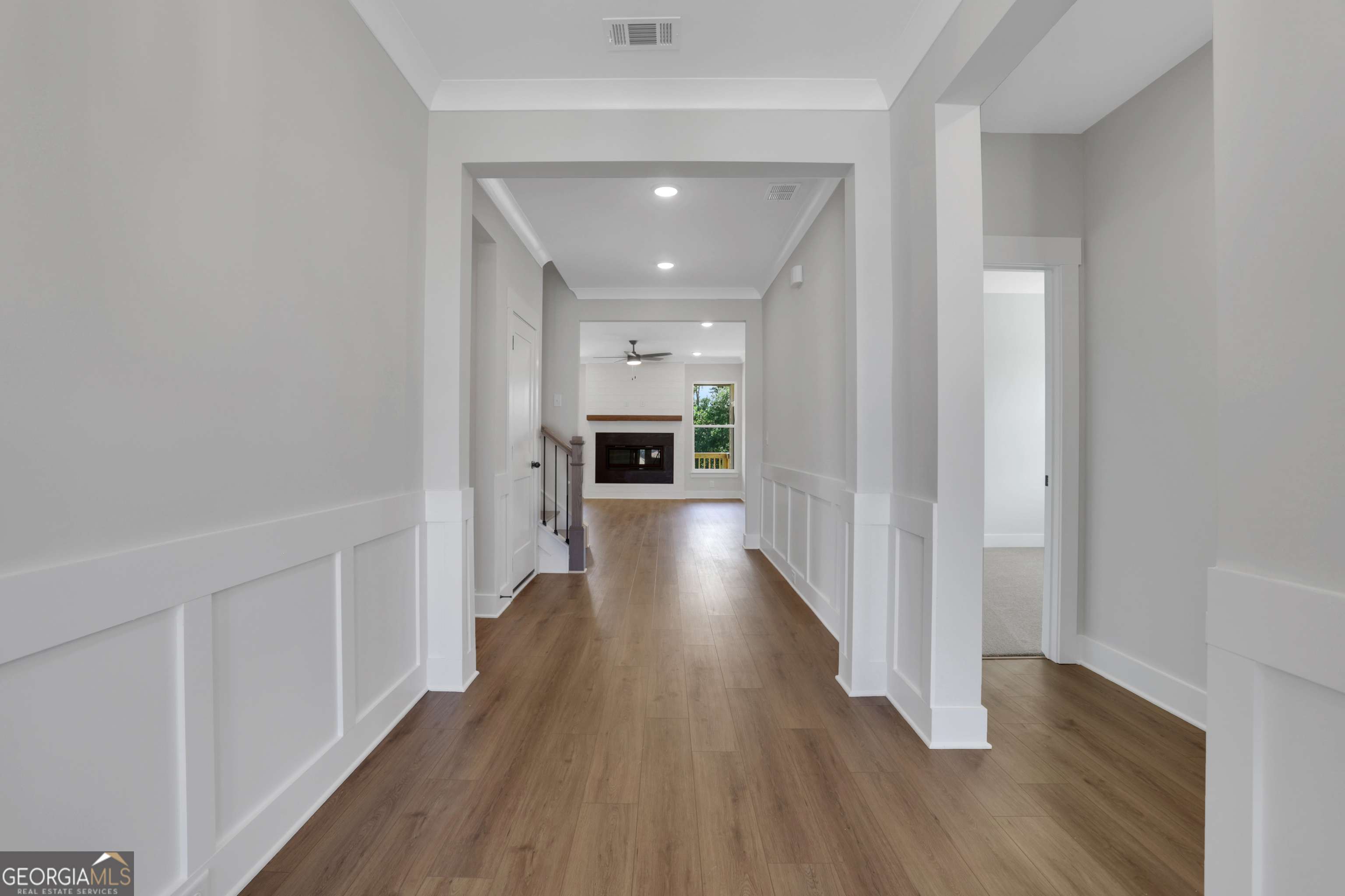Flowery Branch, GA 30542,7053 Manchester DR