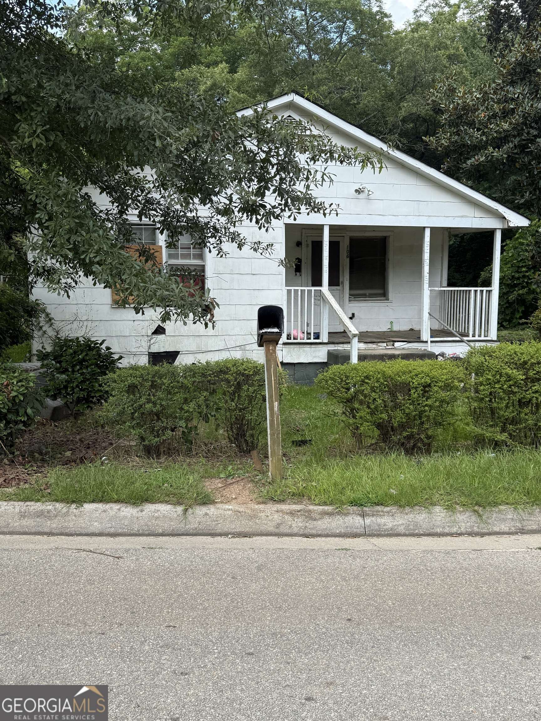 Eatonton, GA 31024,106 Putnam AVE