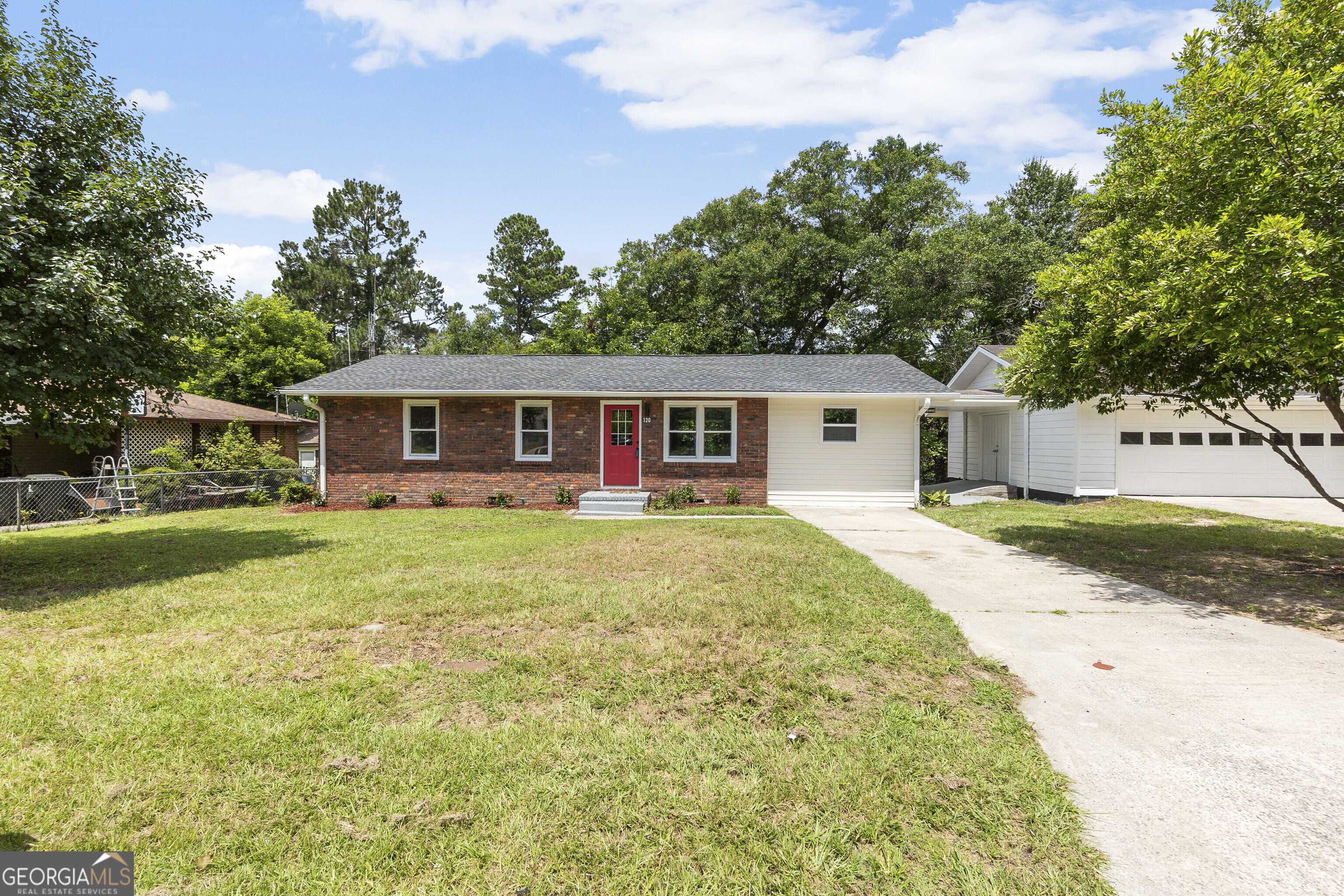 Warner Robins, GA 31088,120 Kirkwood CIR