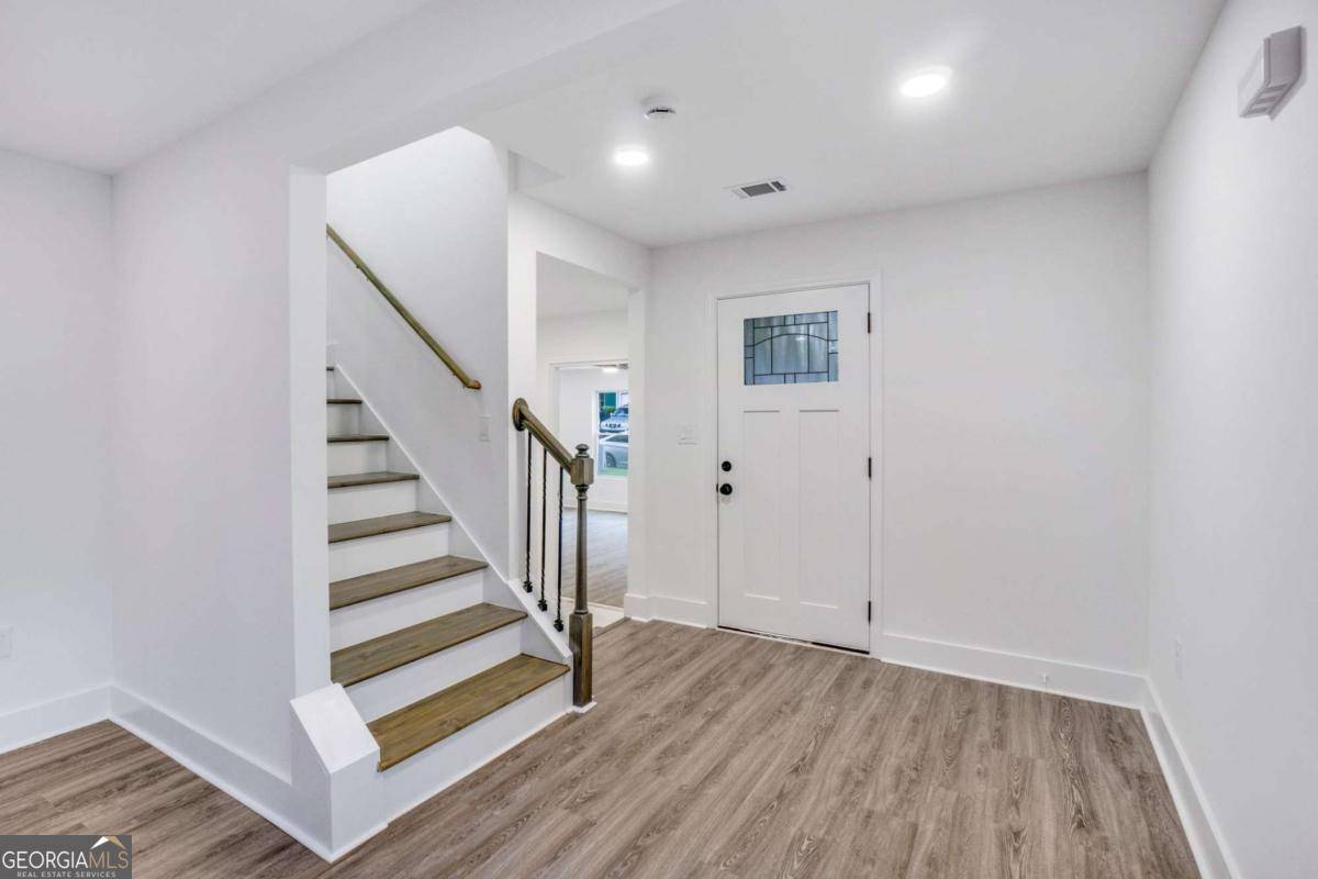 Stone Mountain, GA 30083,597 WOODCREST MANOR DR