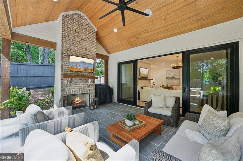 Alpharetta, GA 30009,477 Michael DR