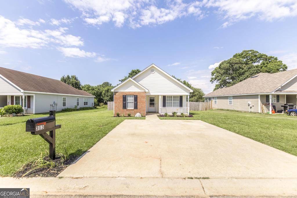 Bonaire, GA 31005,313 Strawbridge LN
