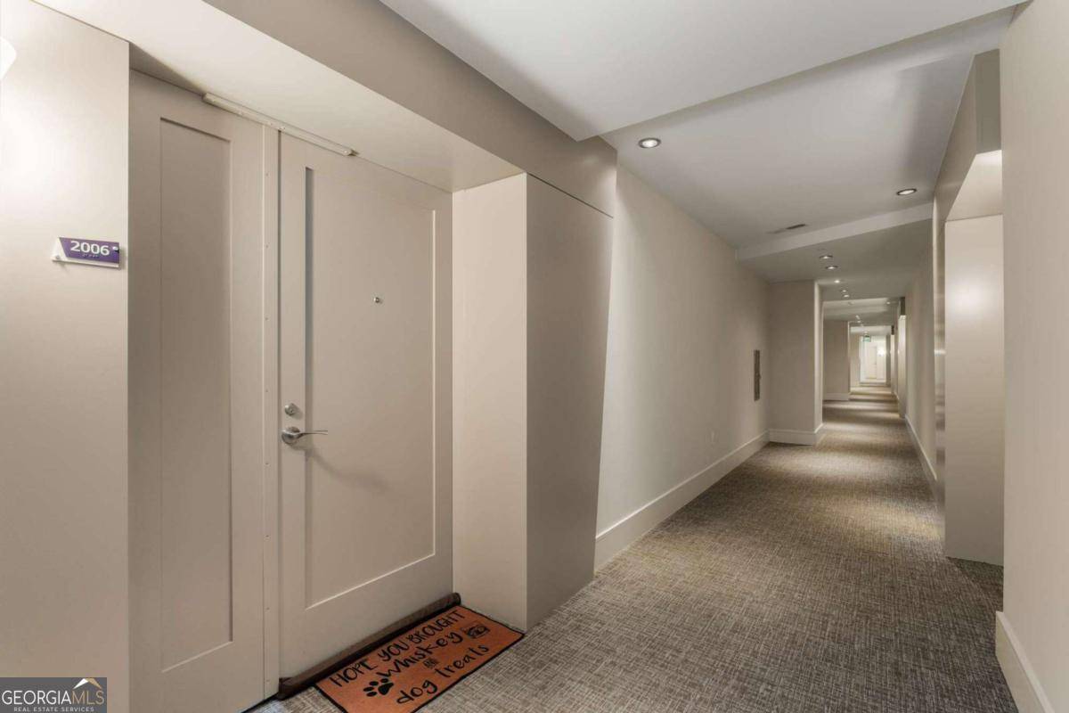 Atlanta, GA 30305,3325 PIEDMONT RD NE #2006