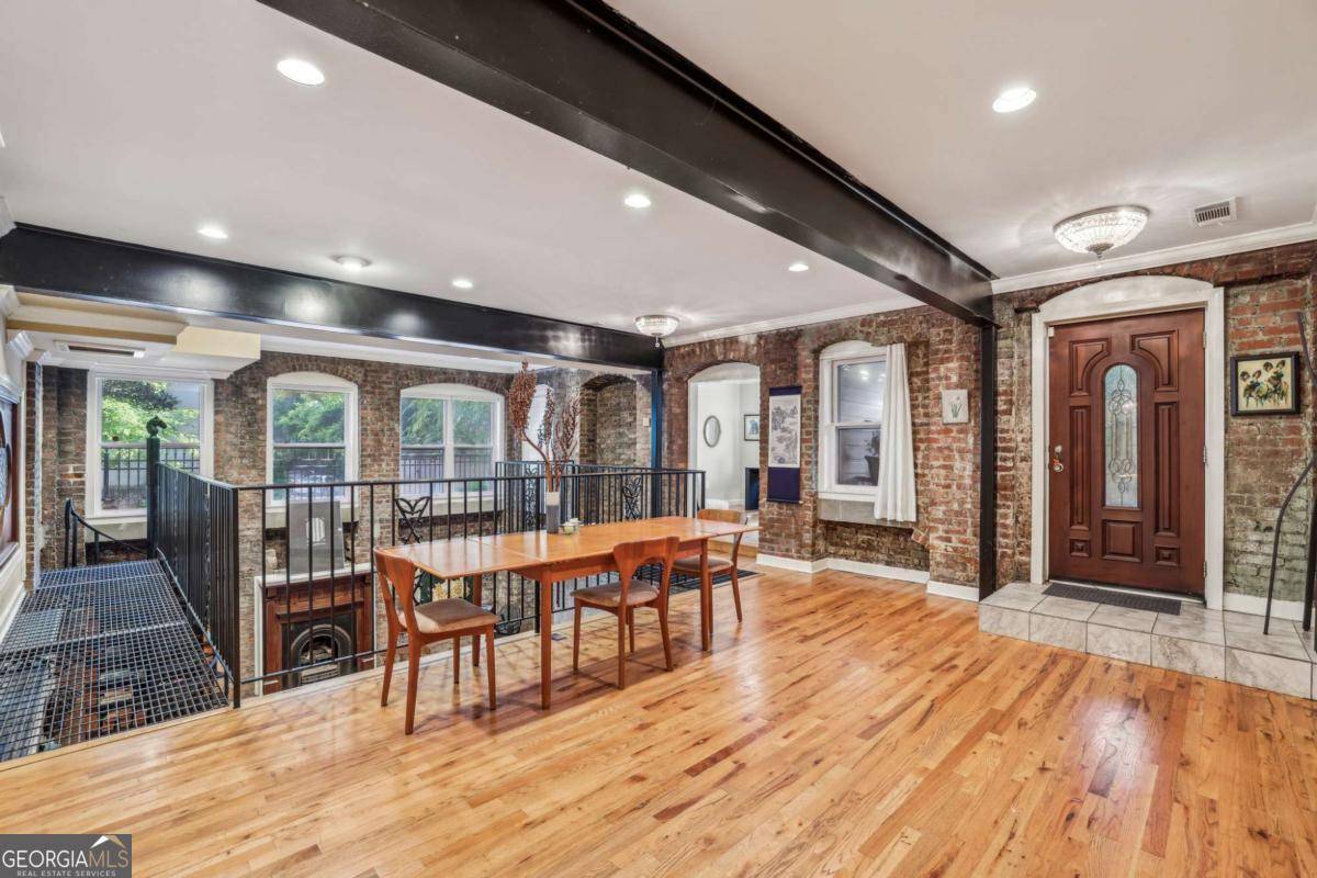 Atlanta, GA 30308,685 Argonne AVE NE #15