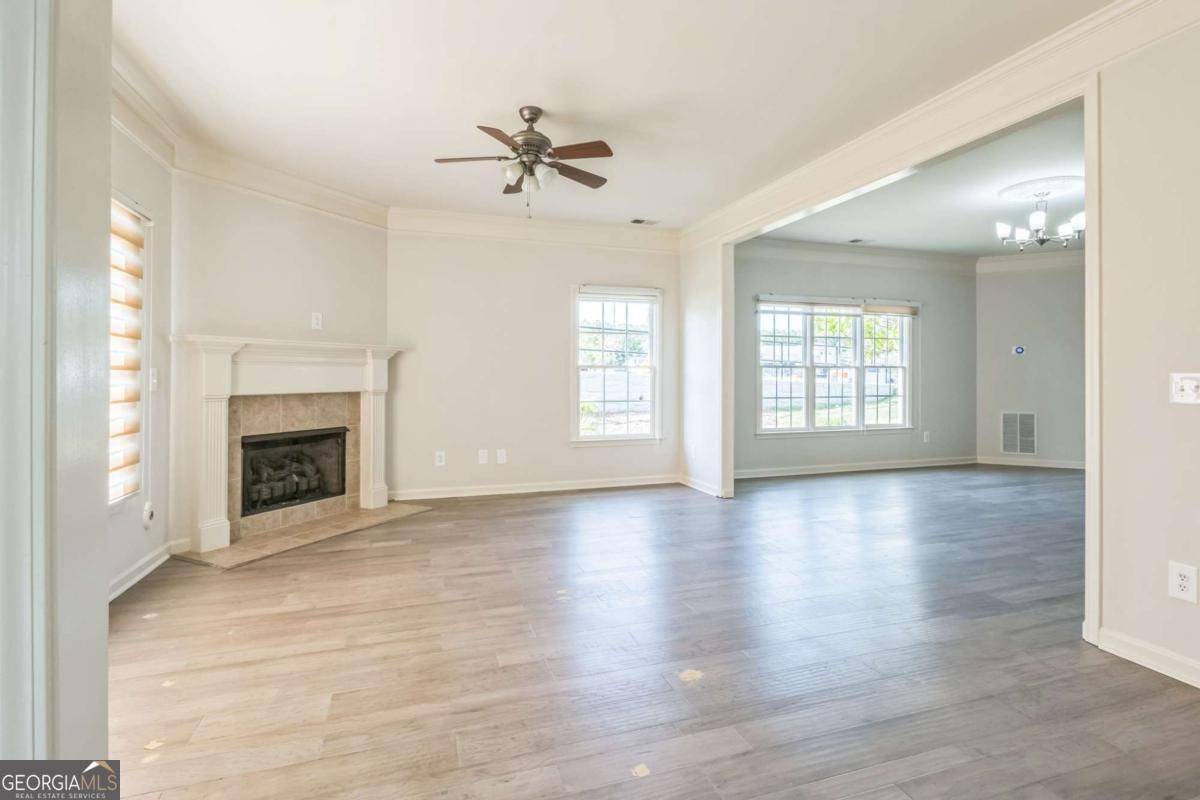 Alpharetta, GA 30009,296 Water Oak PL