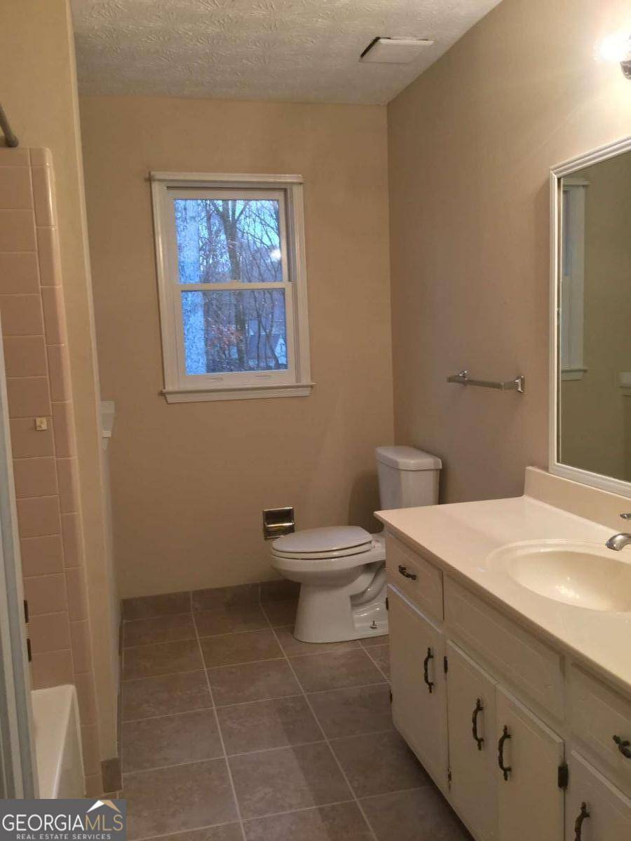 Lawrenceville, GA 30044,4026 Vicksburg DR