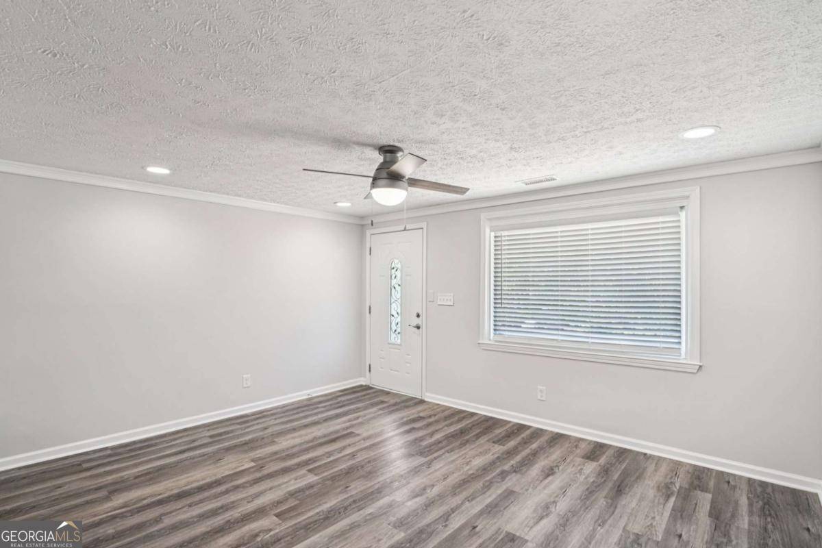Douglasville, GA 30135,6160 King Arthur DR