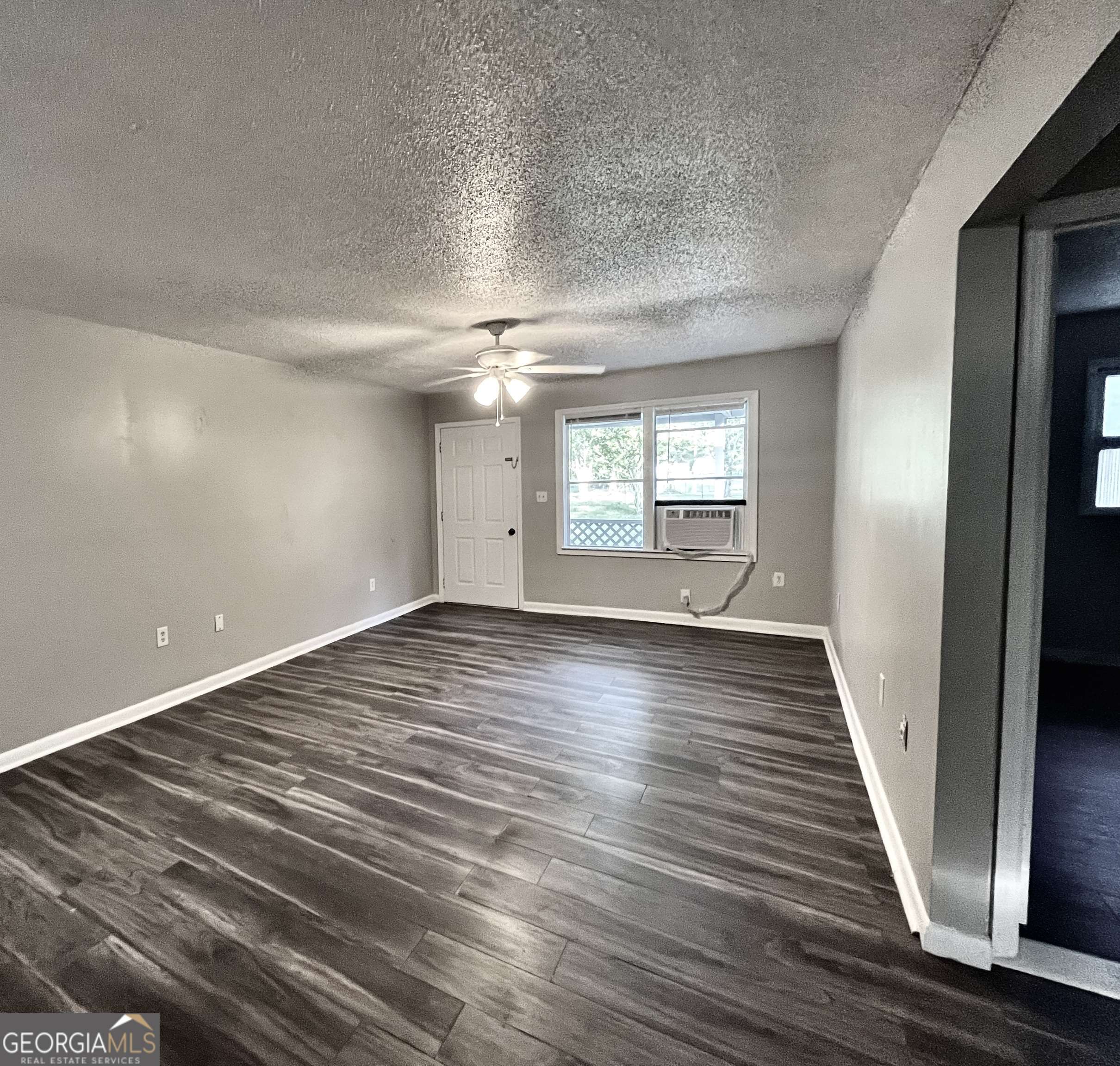 Dalton, GA 30721,4322 Banks DR SW